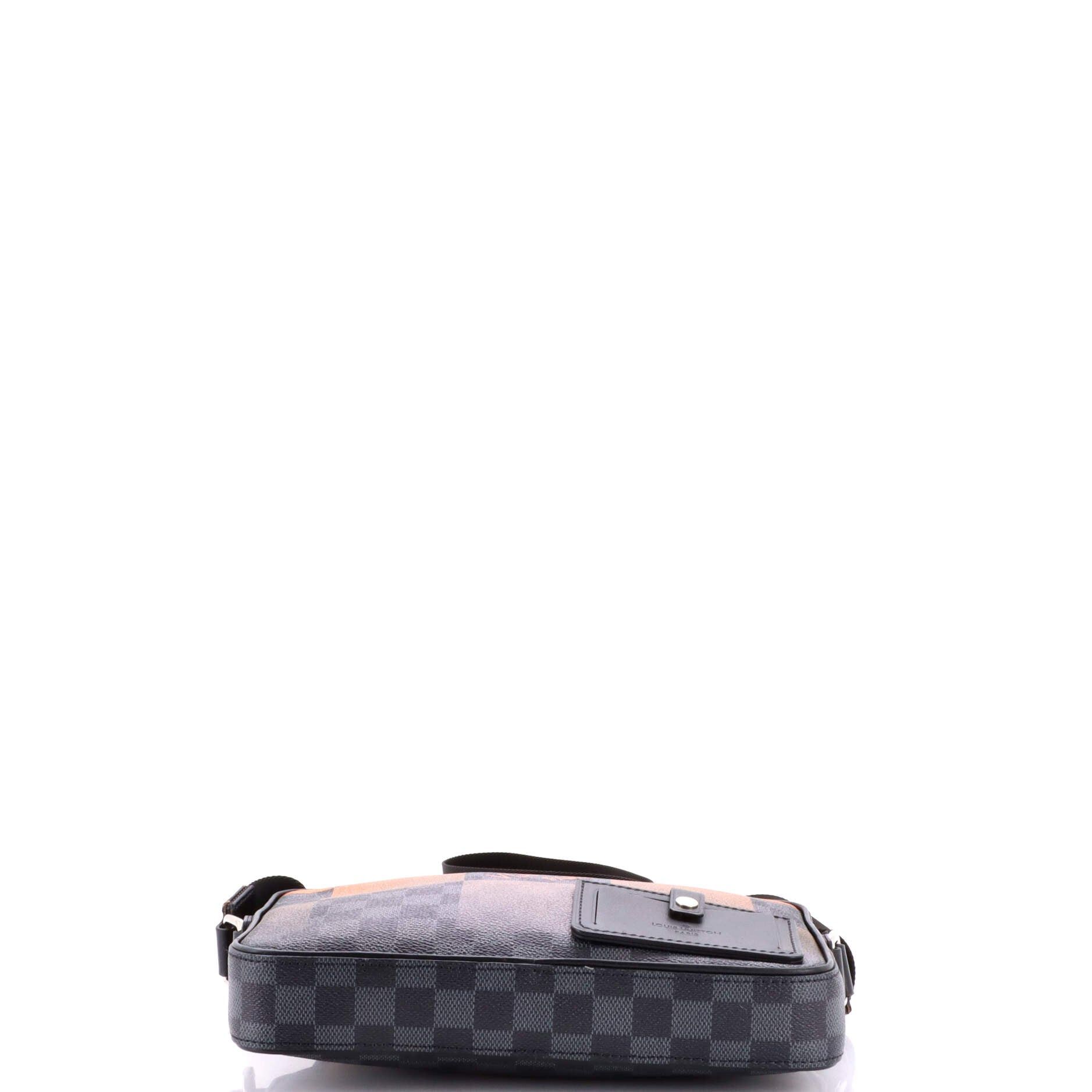 Louis Vuitton Alpha Messenger Bag Size ONE SIZE - 4 Thumbnail