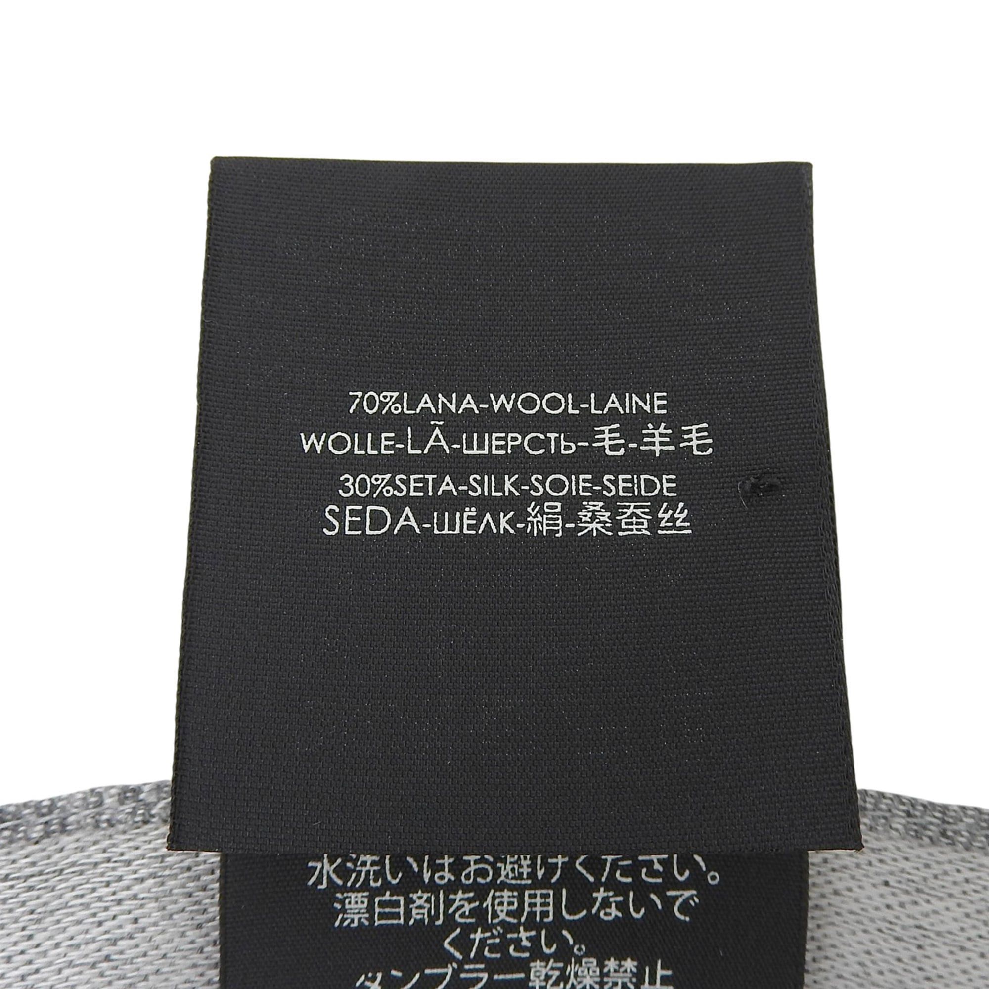 Gucci GUCCI wool and silk blend GG pattern fringed stole/shawl, gray, 45 x 180 cm, made in Italy, authentic, women's. Size ONE SIZE - 7 Thumbnail