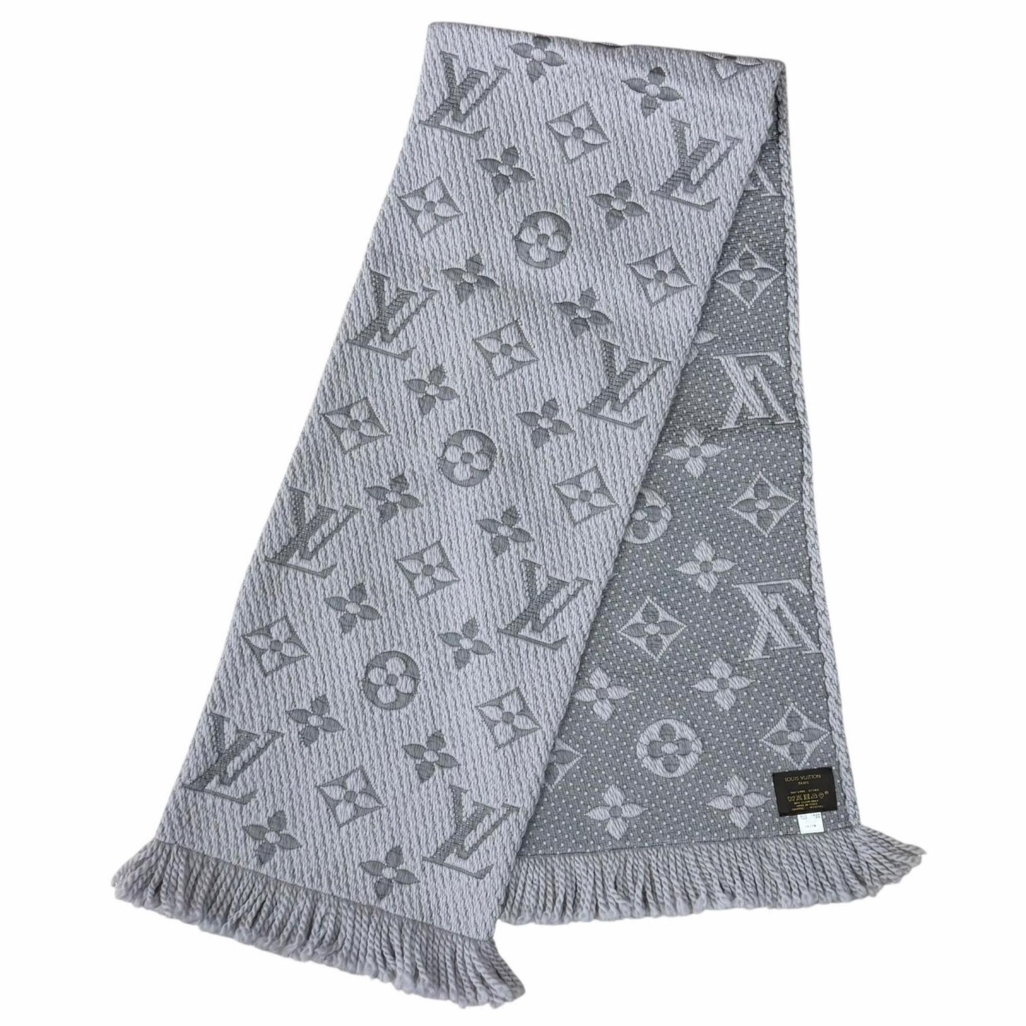 Louis Vuitton LOUIS VUITTON M74742 Echarpe Logomania Wool Silk Monogram Fringe Scarf, Gris Perle, Made in Italy, Authentic, Women's Size ONE SIZE - 3 Thumbnail