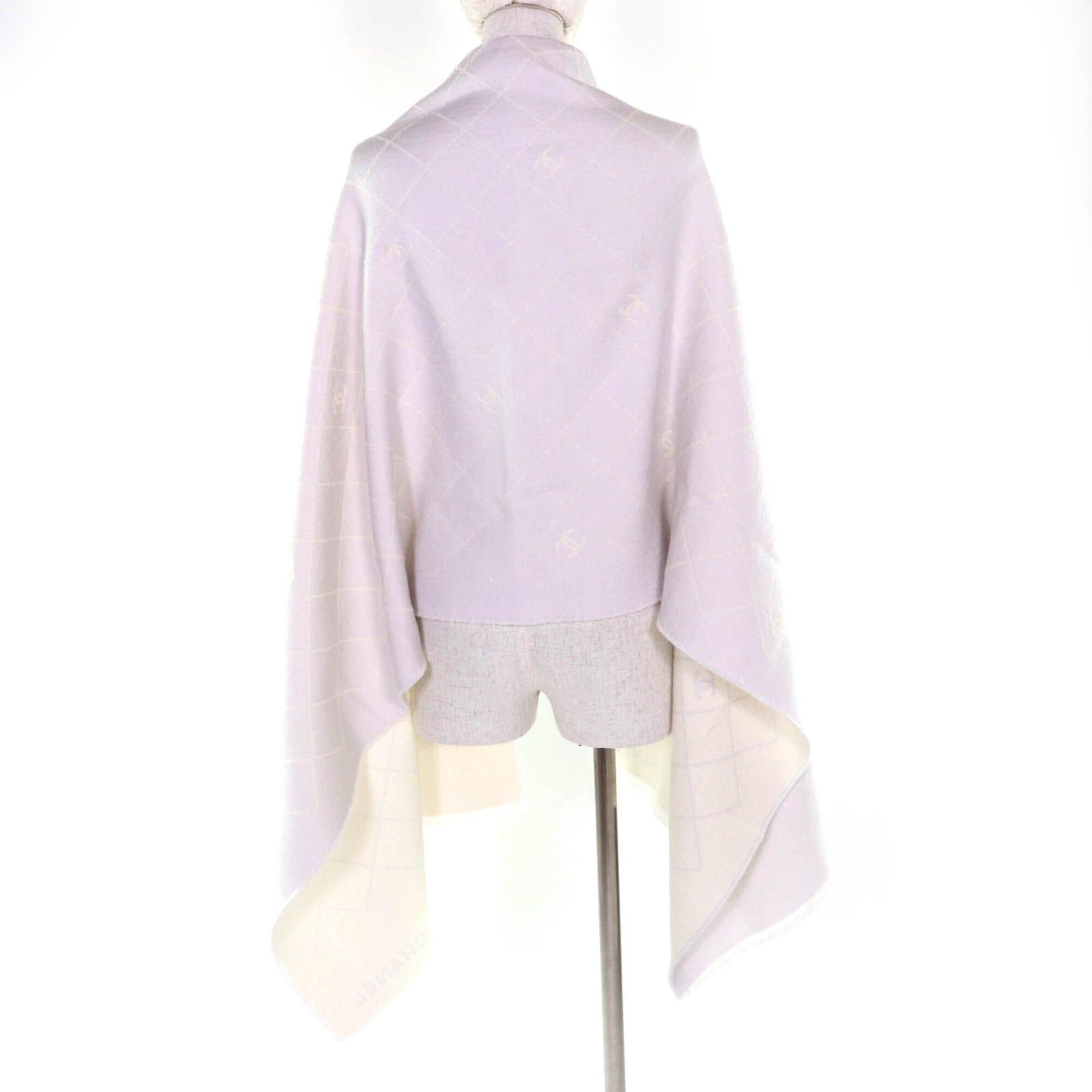 Chanel CHANEL Coco Mark Matelassé Design Fringed Wool Large Stole Shawl Grey with Box Made in Italy Women's Size ONE SIZE - 4 Thumbnail