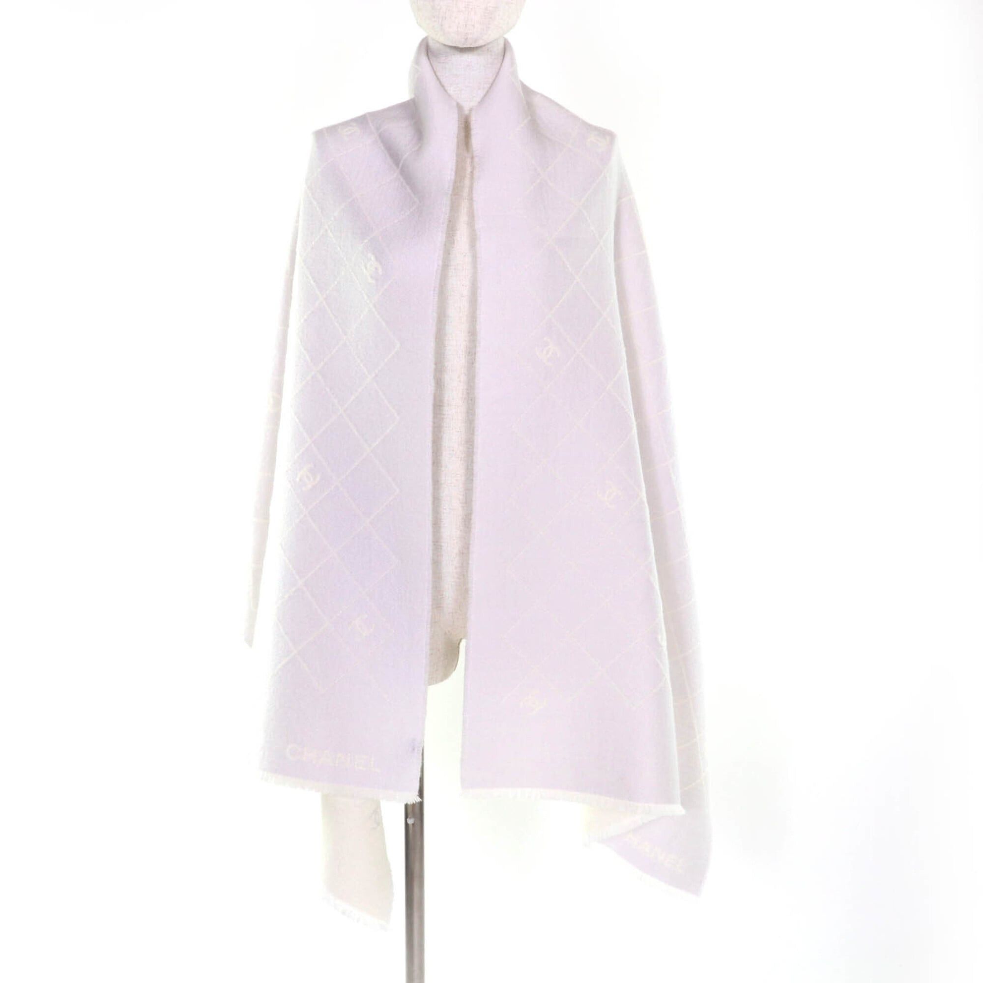 Chanel CHANEL Coco Mark Matelassé Design Fringed Wool Large Stole Shawl Grey with Box Made in Italy Women's Size ONE SIZE - 3 Thumbnail