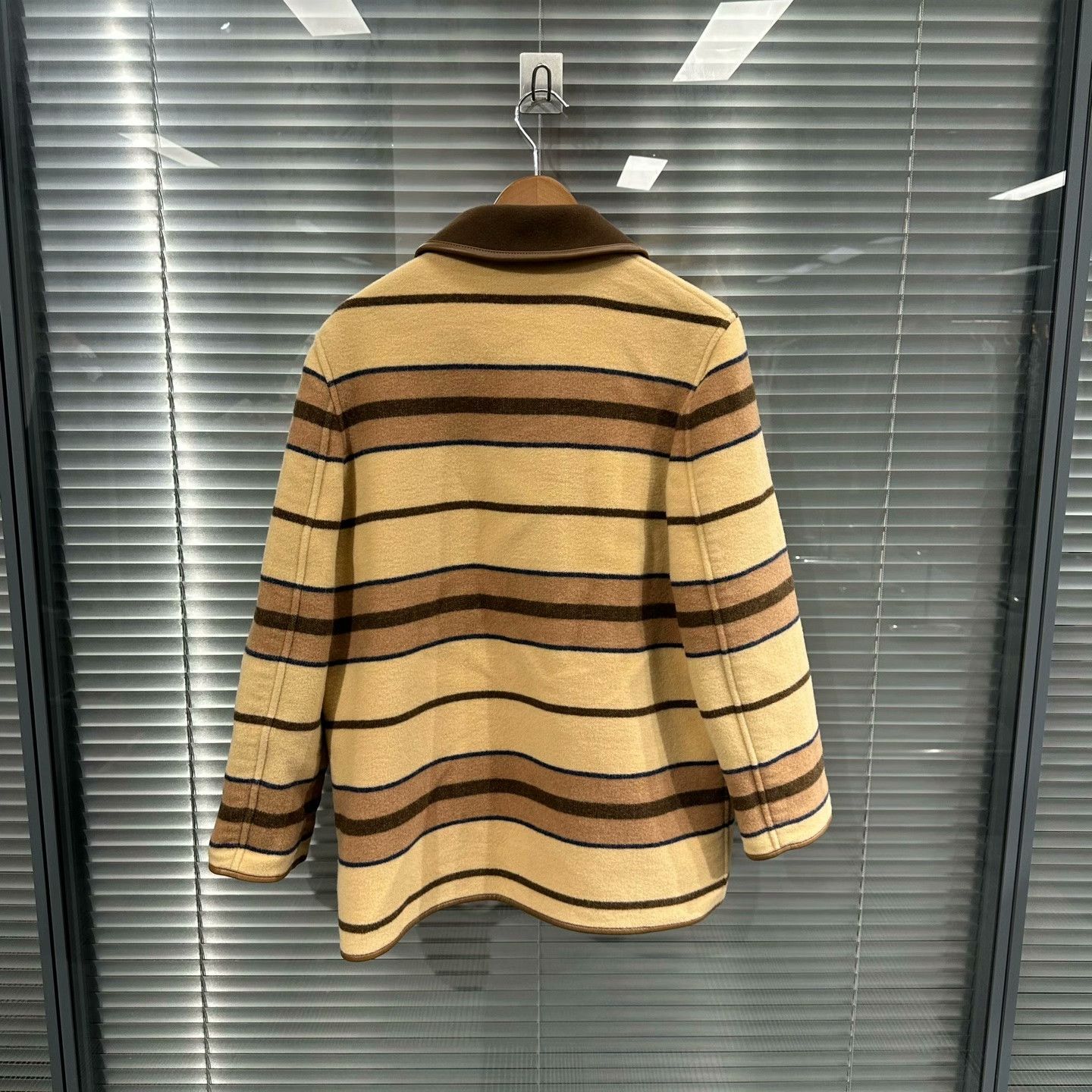 Burberry Burberry Beige Brown Striped Wool Coat Size S / US 4 / IT 40 - 2 Thumbnail