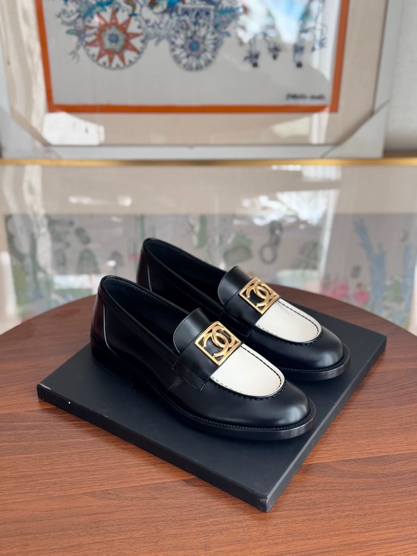 Chanel Chanel Black White Thick Sole Loafers Size US 6 / IT 36 - 2 Thumbnail