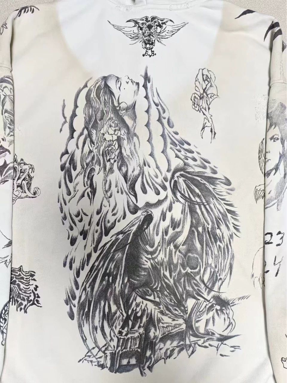 Balenciaga Balenciaga White Tattoo Sketch Zip Hoodie Size XS / US 0-2 / IT 36-38 - 3 Thumbnail