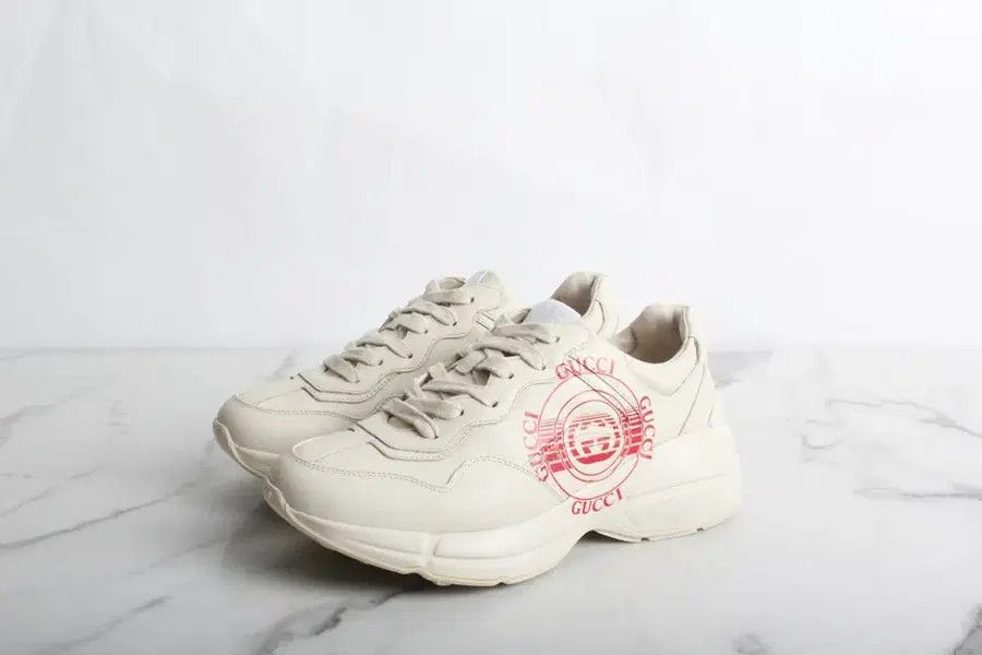 Gucci Gucci Rhyton Logo Sneakers Size US 6 / IT 36 - 2 Thumbnail
