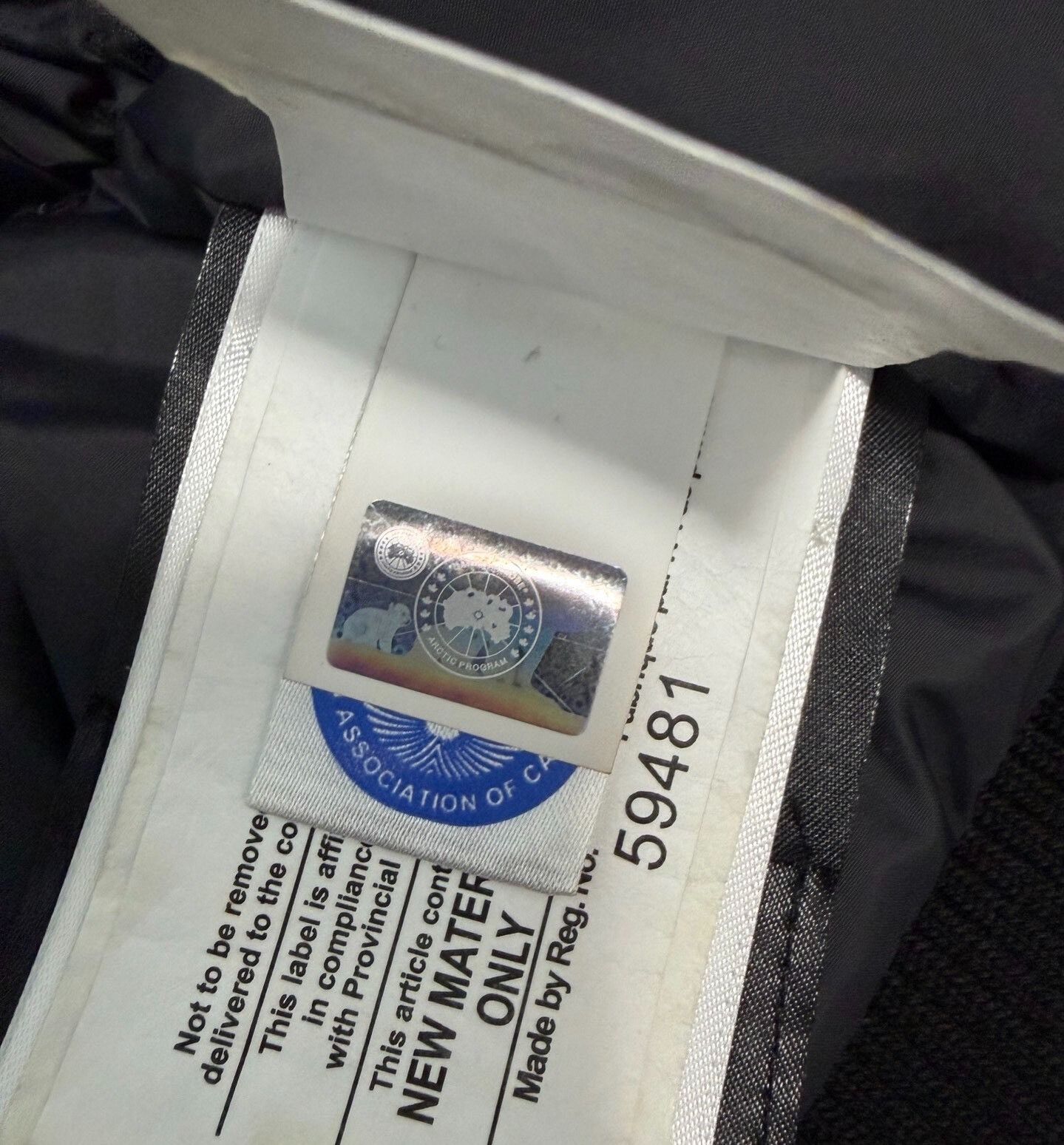 Canada Goose Canada Goose Puffer Jacket 7950M Size US S / EU 44-46 / 1 - 8 Thumbnail