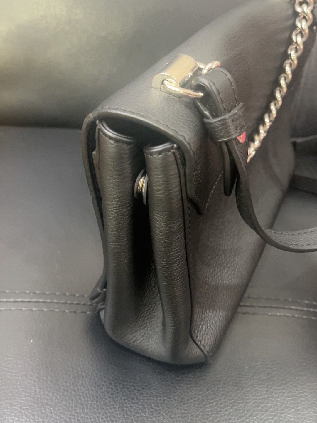 Louis Vuitton LV Black Button Rotating Bag Size ONE SIZE - 3 Thumbnail
