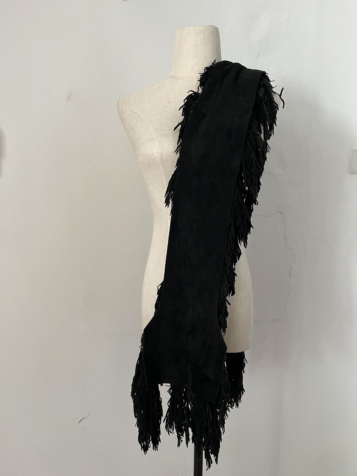 Share Spirit Homme Black Tassel Beaded Scarf Size ONE SIZE - 5 Thumbnail
