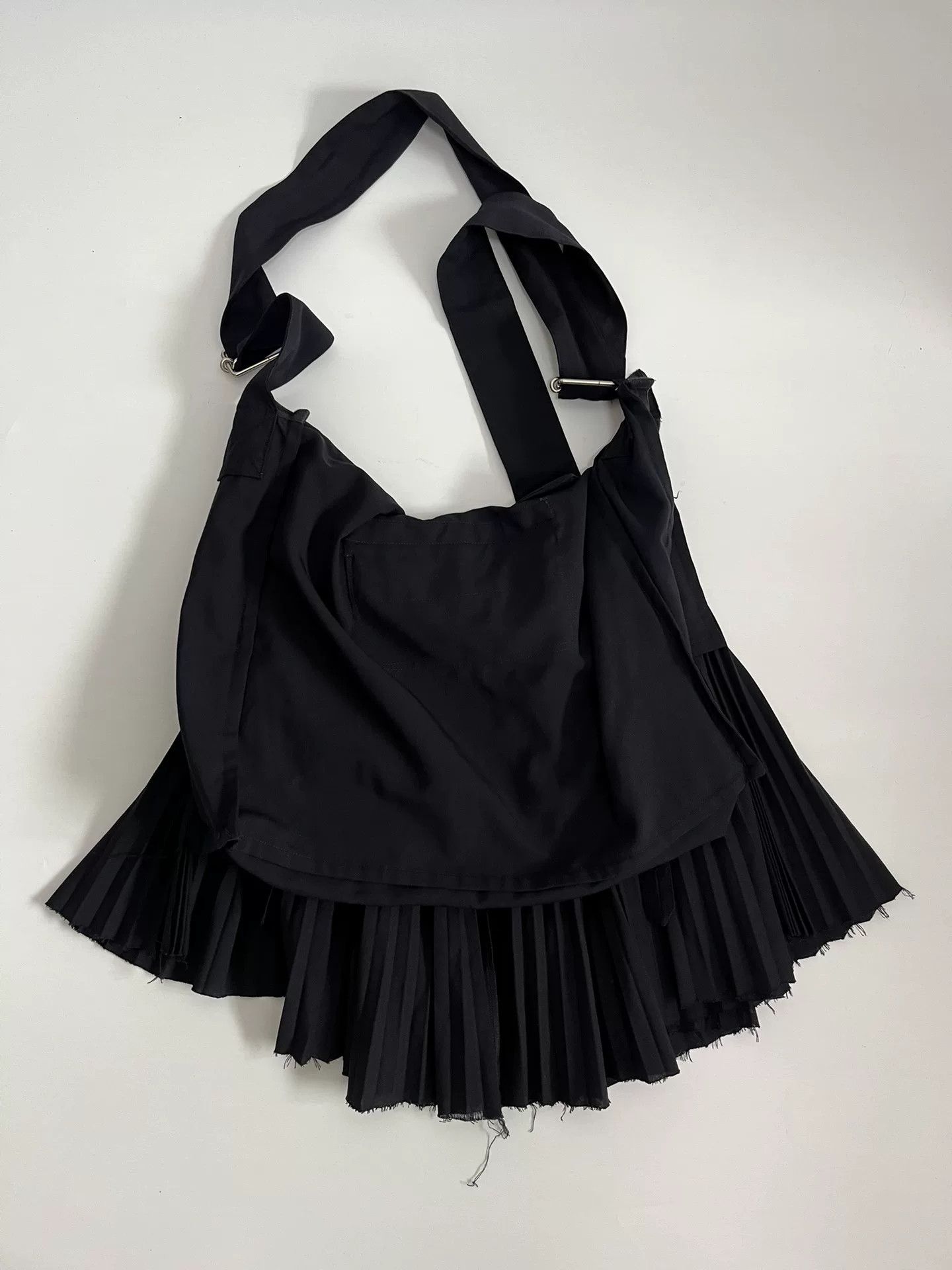 Comme des Garcons Comme des Garçons Tricot Pleated Skirt Shoulder Bag Size ONE SIZE - 6 Thumbnail