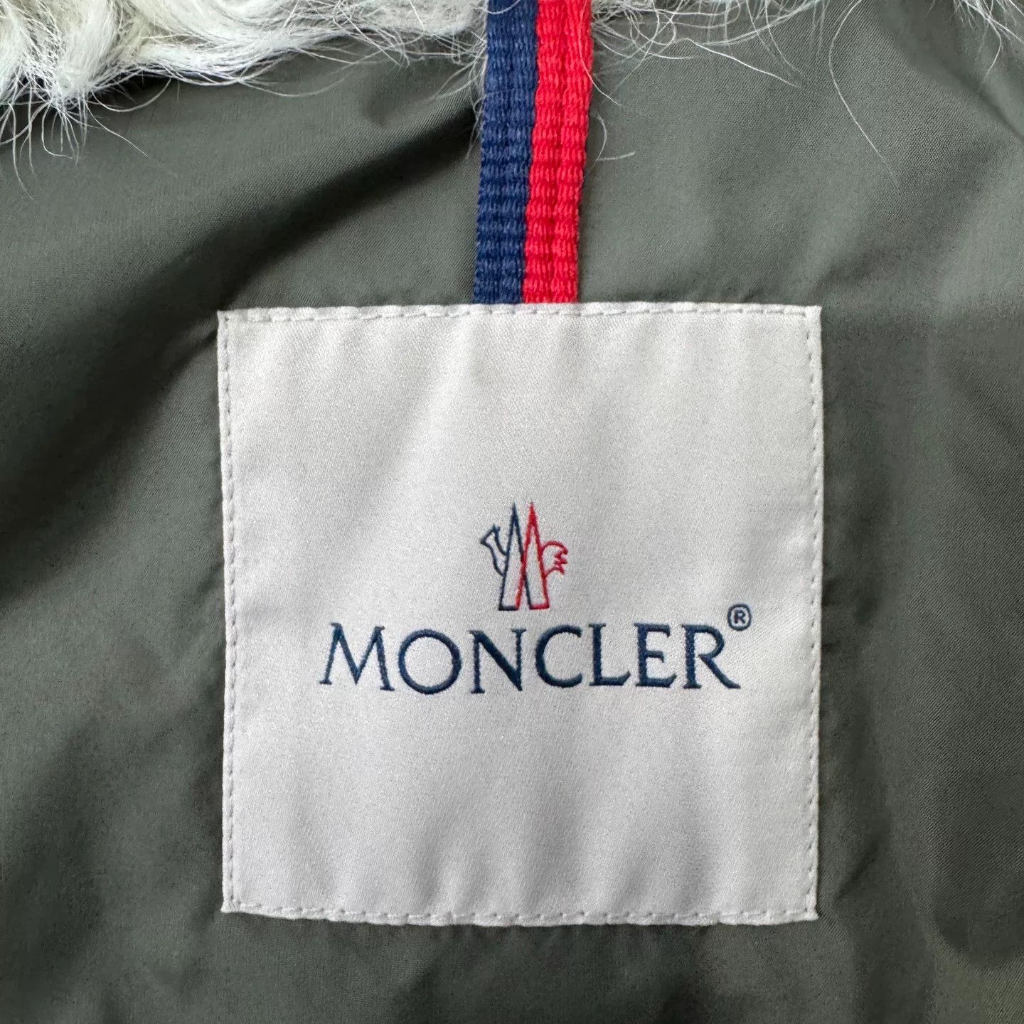 Moncler Moncler Silver Lamb Wool Down Vest Size M / US 6-8 / IT 42-44 - 3 Thumbnail
