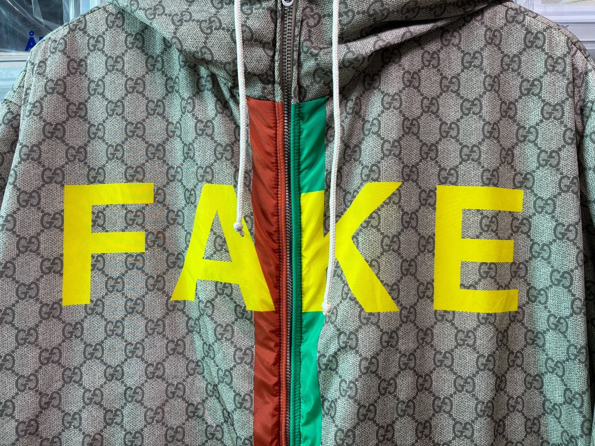 Gucci Gucci Brown Letter Print Hooded Jacket Size US M / EU 48-50 / 2 - 3 Thumbnail