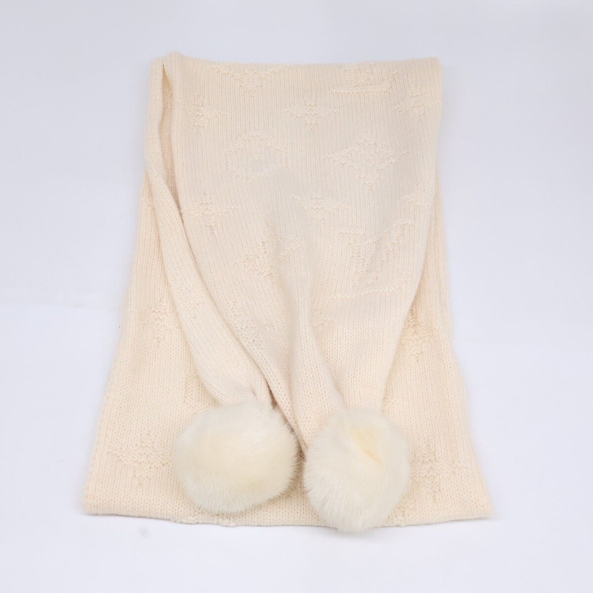Louis Vuitton LOUIS VUITTON 401910 Monogram Cashmere Mink Fur Scarf & Knit Hat - Ivory for Women Size ONE SIZE - 6 Thumbnail