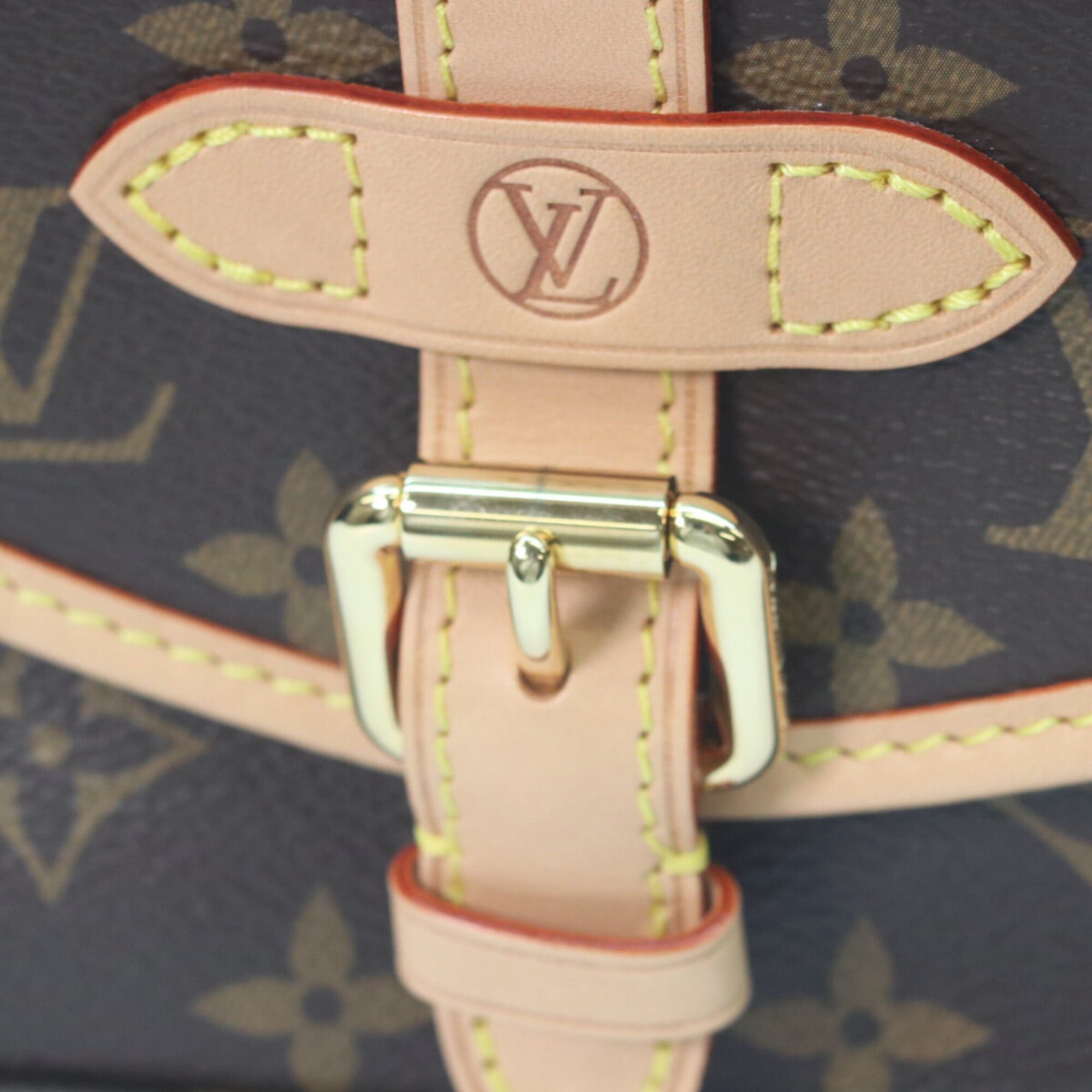 Louis Vuitton LOUIS VUITTON M46740 Monogram Saumur BB Shoulder Bag, Brown, Women's, RFID (IC) Size ONE SIZE - 6 Thumbnail
