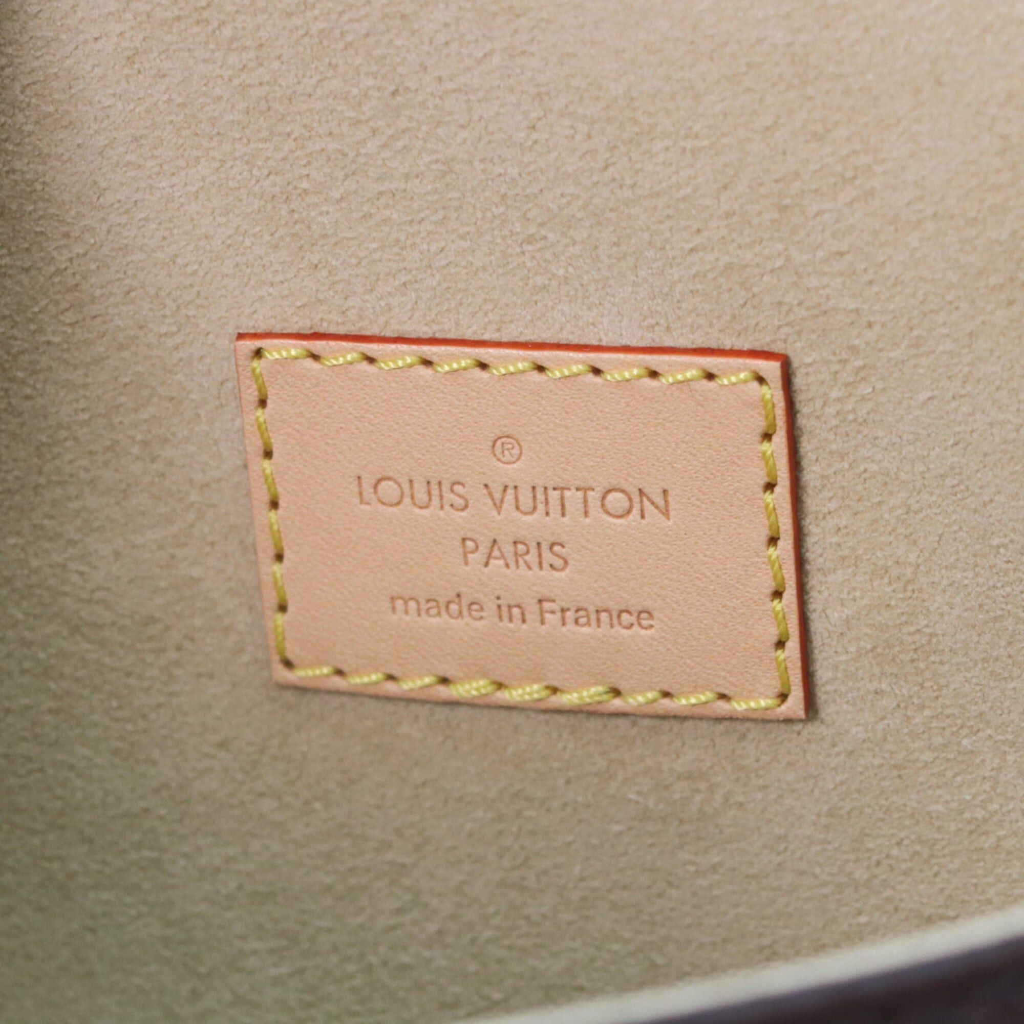 Louis Vuitton LOUIS VUITTON M46740 Monogram Saumur BB Shoulder Bag, Brown, Women's, RFID (IC) Size ONE SIZE - 10 Thumbnail
