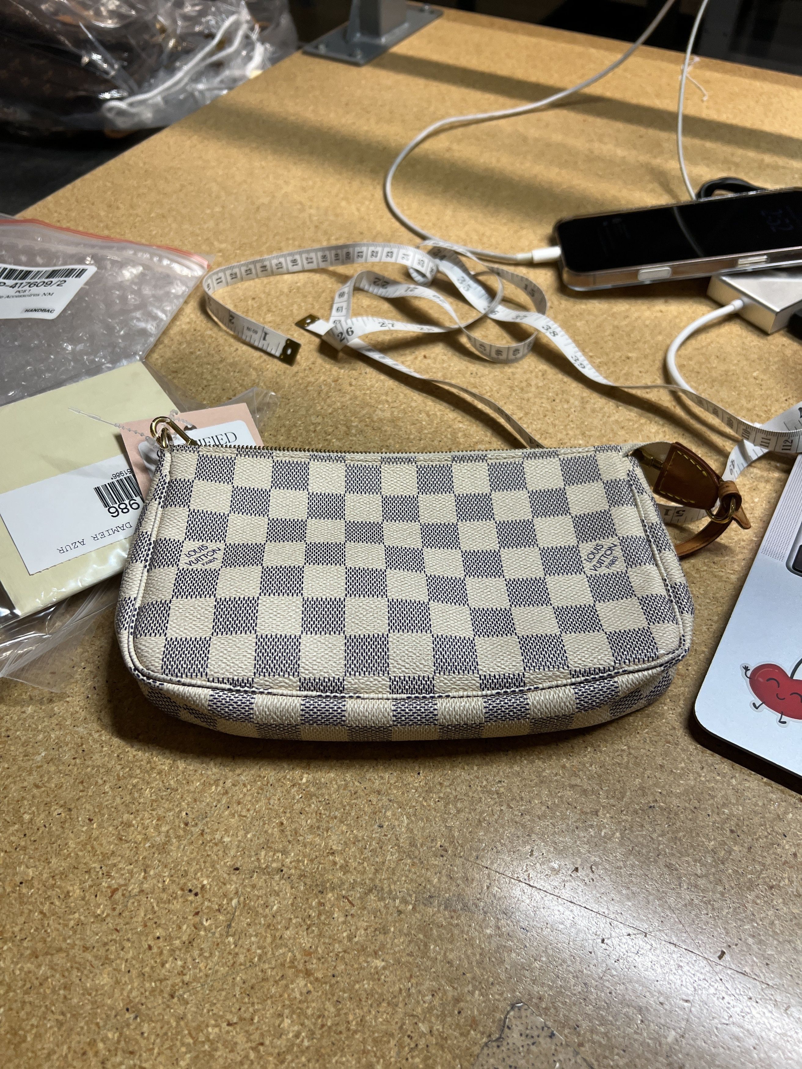 Louis Vuitton Pochette Accessoires Size ONE SIZE - 9 Thumbnail