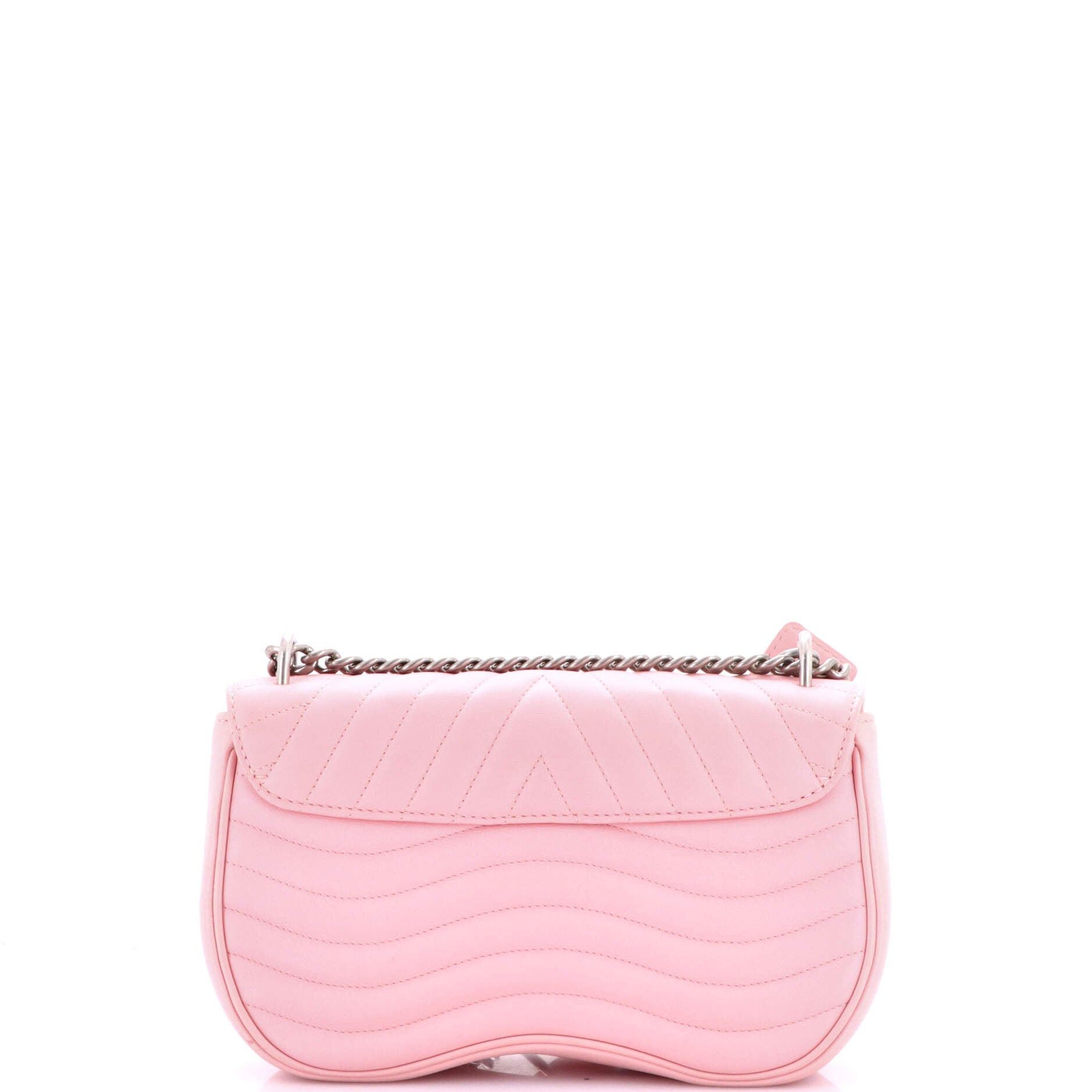 Louis Vuitton New Wave Chain Bag Size ONE SIZE - 3 Thumbnail