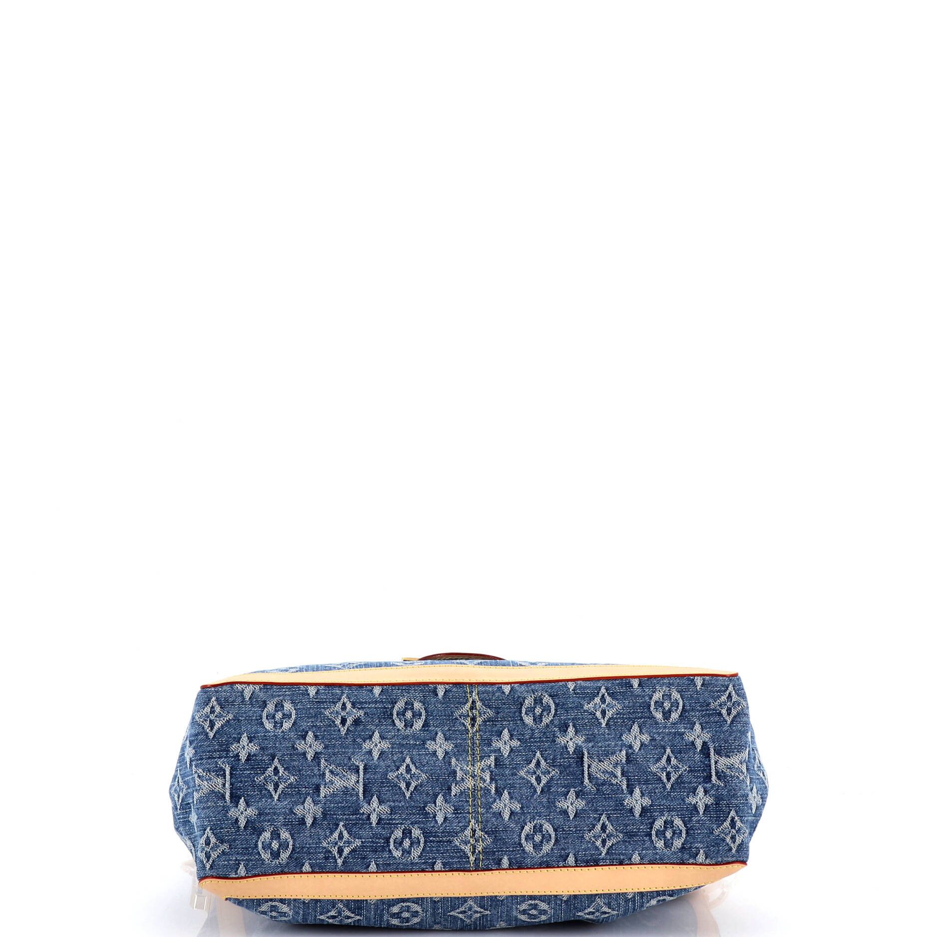 Louis Vuitton Dauphine Soft Shoulder Bag Size ONE SIZE - 4 Thumbnail