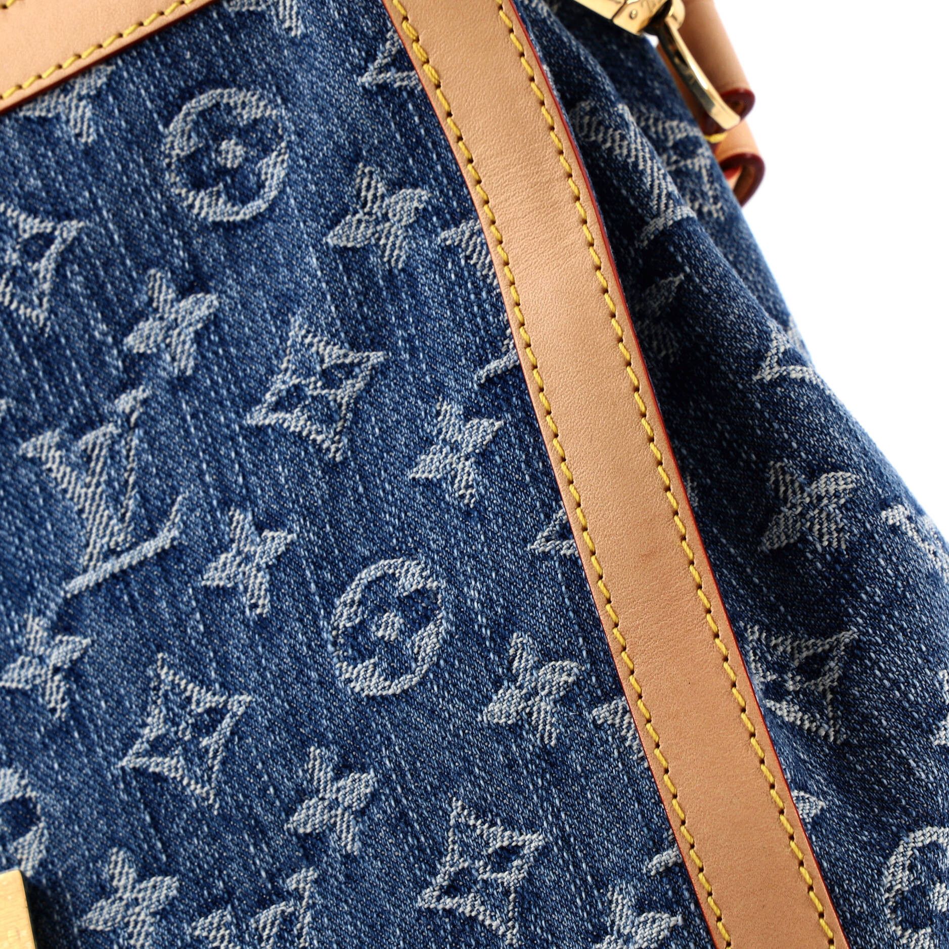 Louis Vuitton Dauphine Soft Shoulder Bag Size ONE SIZE - 7 Thumbnail