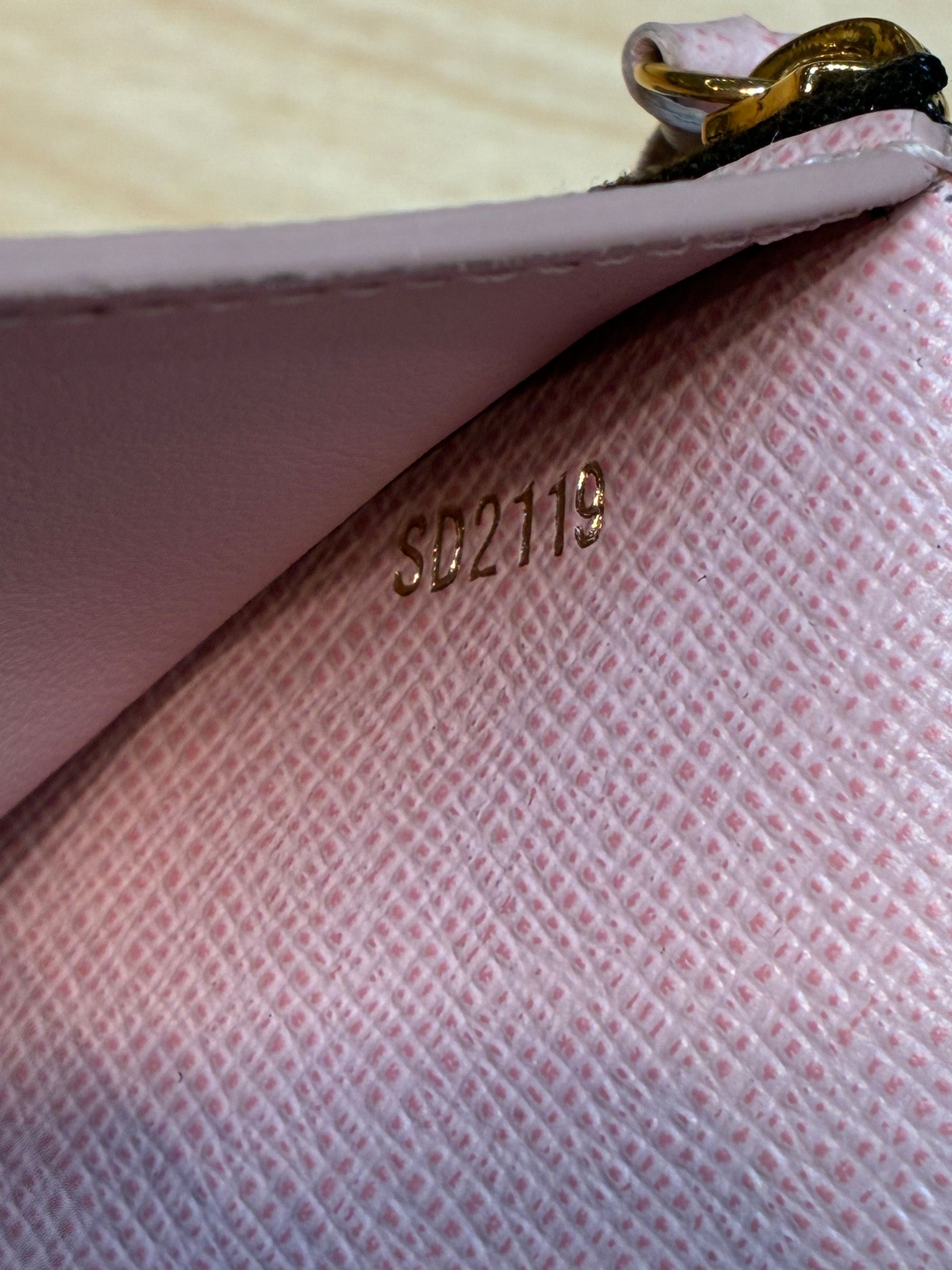 Louis Vuitton Victorine Wallet Size ONE SIZE - 9 Thumbnail