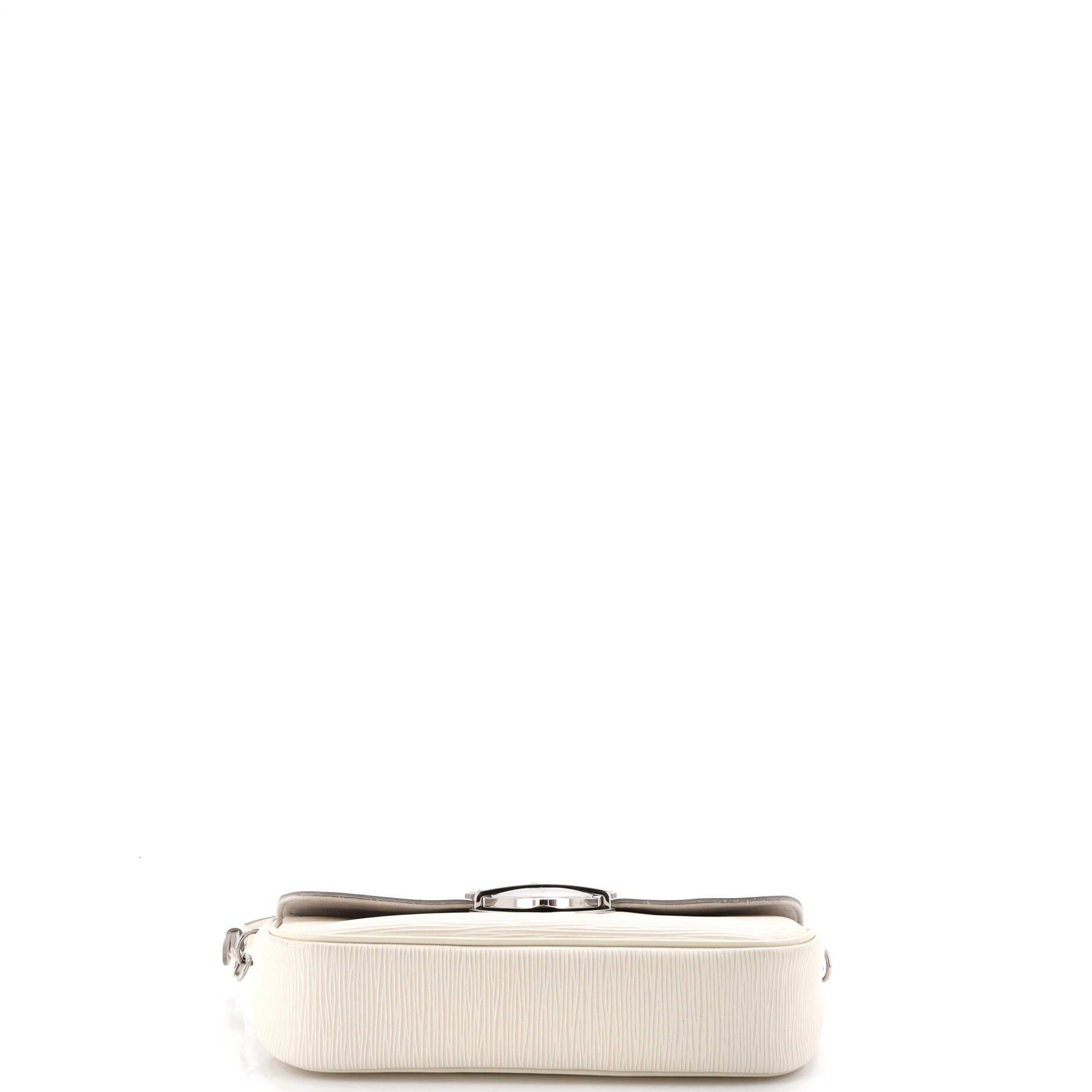 Louis Vuitton Montaigne Clutch Size ONE SIZE - 4 Thumbnail