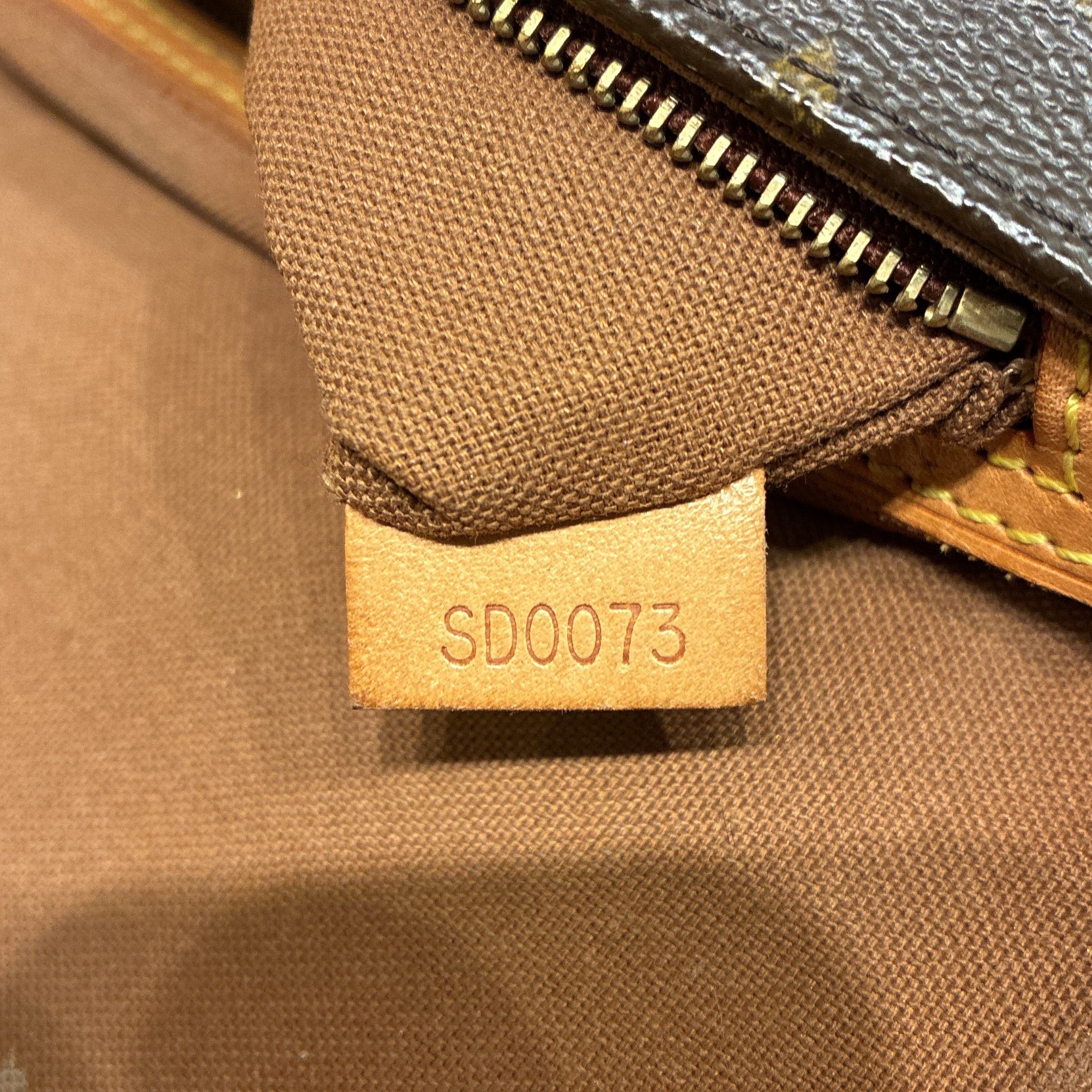 Louis Vuitton Looping Handbag Size ONE SIZE - 9 Thumbnail