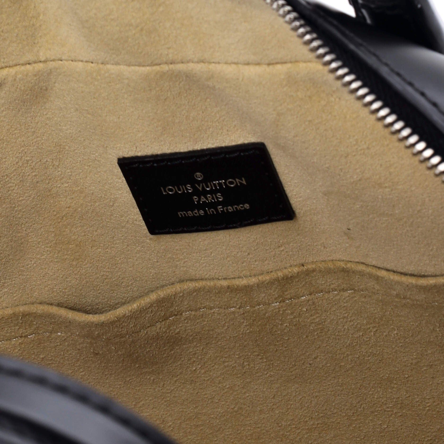 Louis Vuitton Dora Handbag Size ONE SIZE - 8 Thumbnail