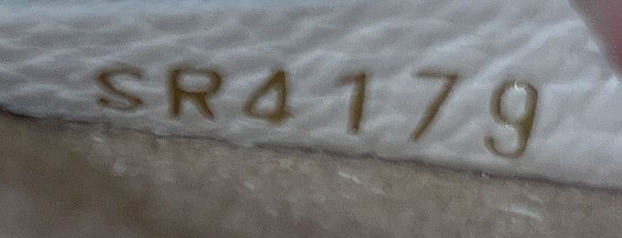 Louis Vuitton On My Side Tote Size ONE SIZE - 7 Thumbnail