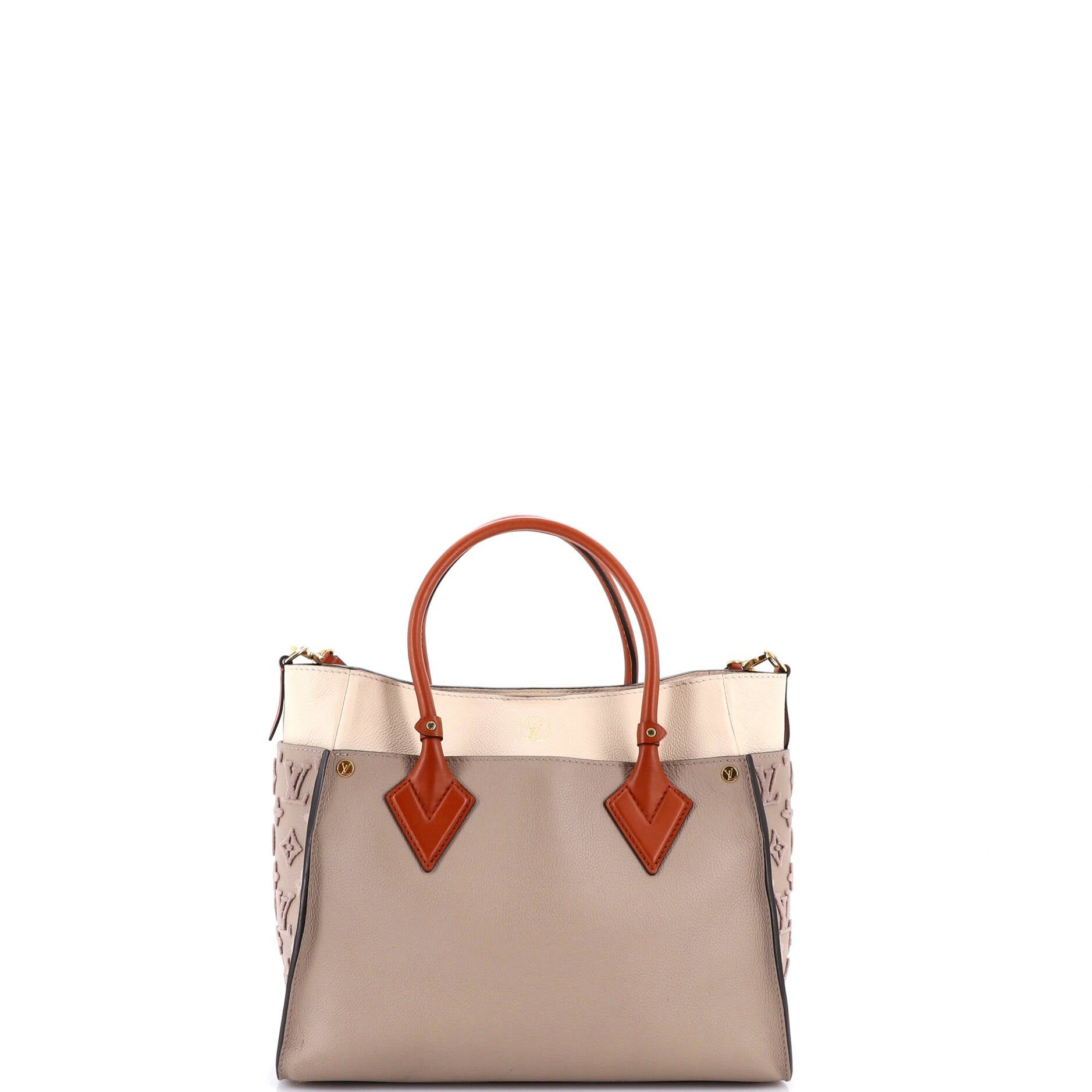 Louis Vuitton On My Side Tote Size ONE SIZE - 3 Thumbnail