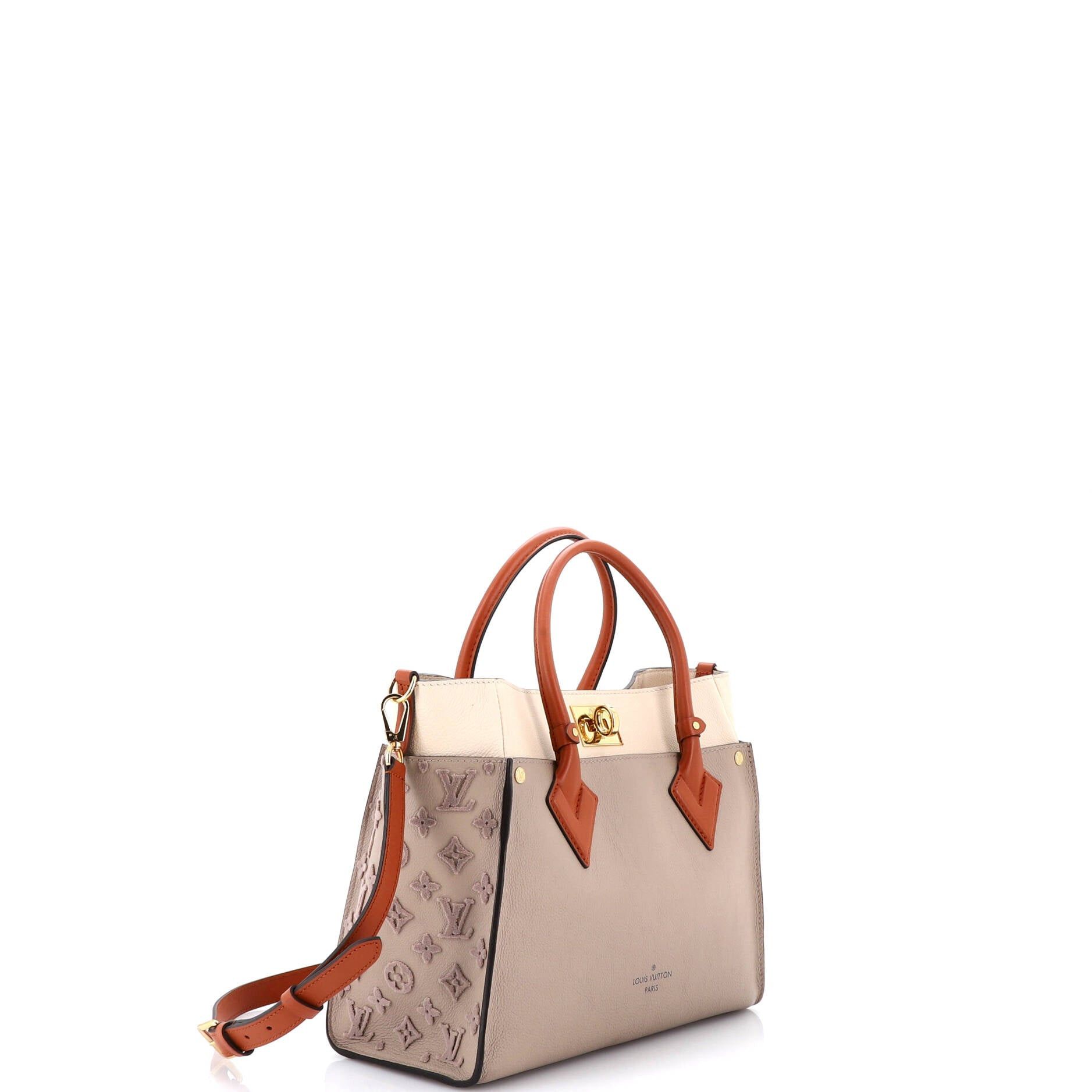 Louis Vuitton On My Side Tote Size ONE SIZE - 2 Thumbnail