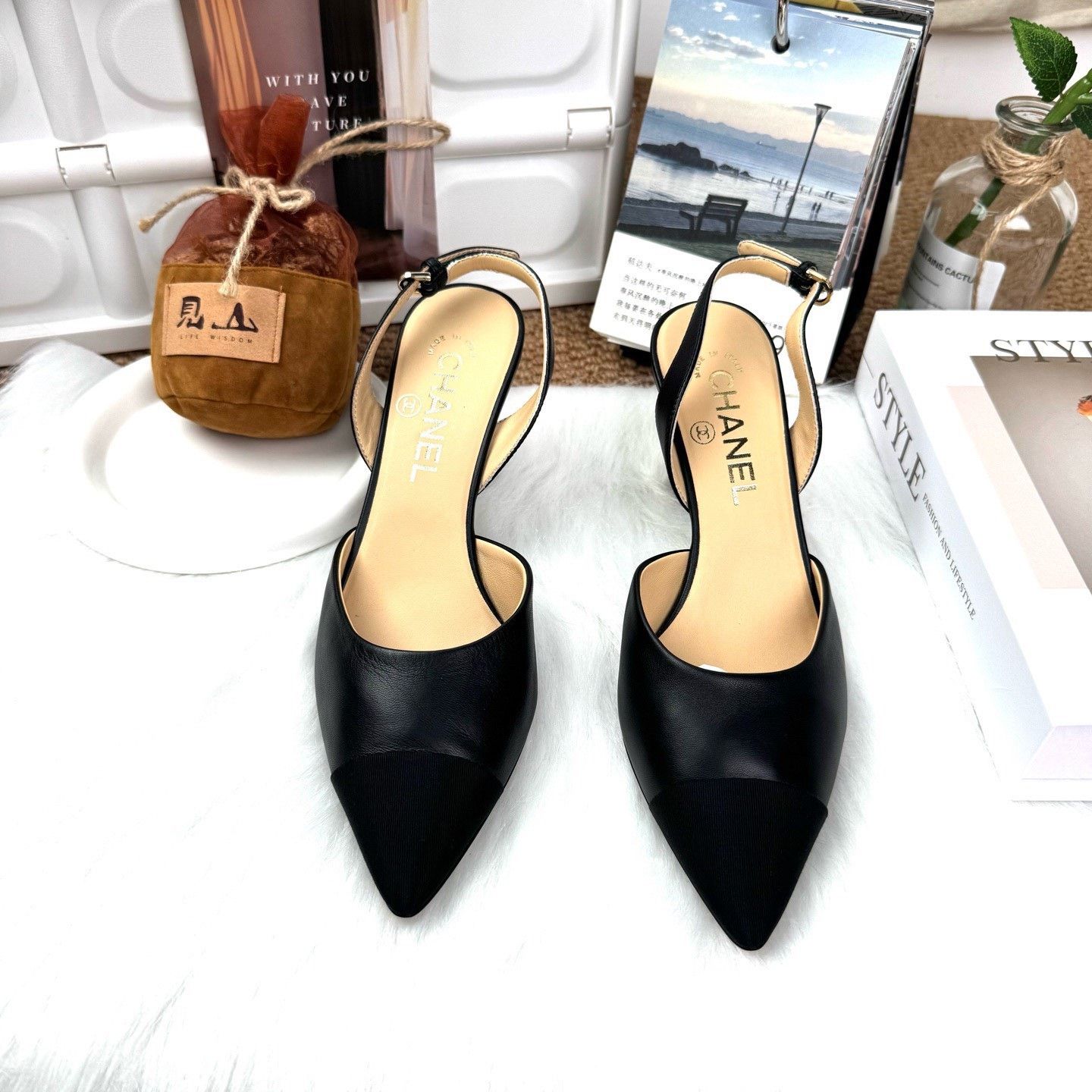 Chanel Chanel Black Leather Pointed Toe Heels Size US 5.5 / IT 35.5 - 3 Thumbnail