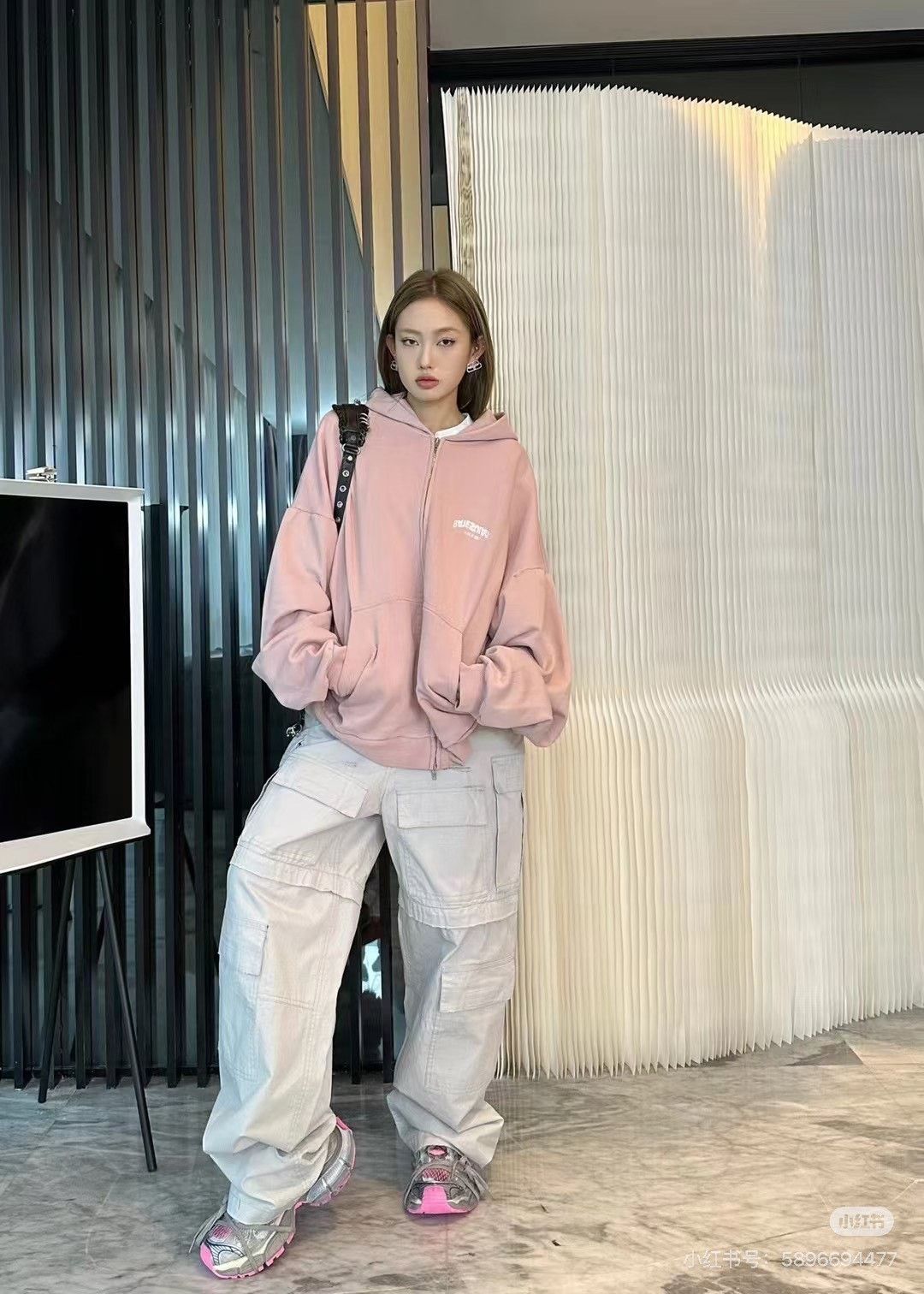 Balenciaga Balenciaga Pink Zipper Hoodie Size M / US 6-8 / IT 42-44 - 7 Thumbnail