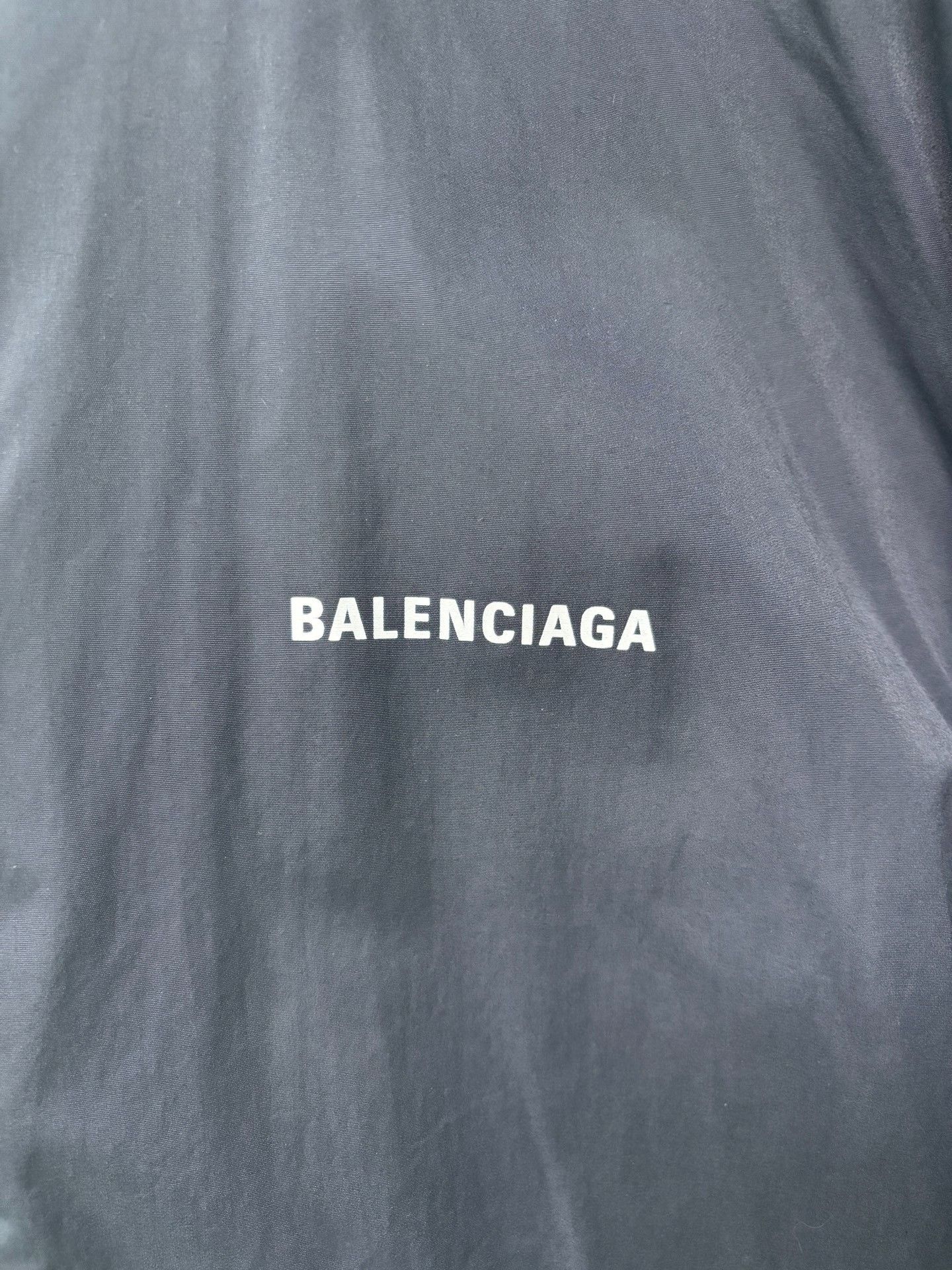 Balenciaga Balenciaga Black Windbreaker with Hidden Hood Size US S / EU 44-46 / 1 - 5 Thumbnail