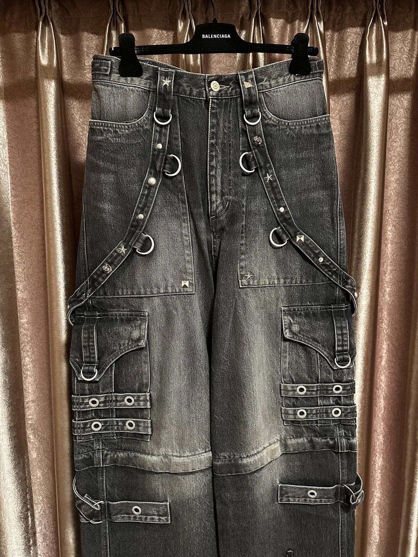 Balenciaga Balenciaga Gray Cargo Pants Size US 28 / EU 44 - 3 Thumbnail