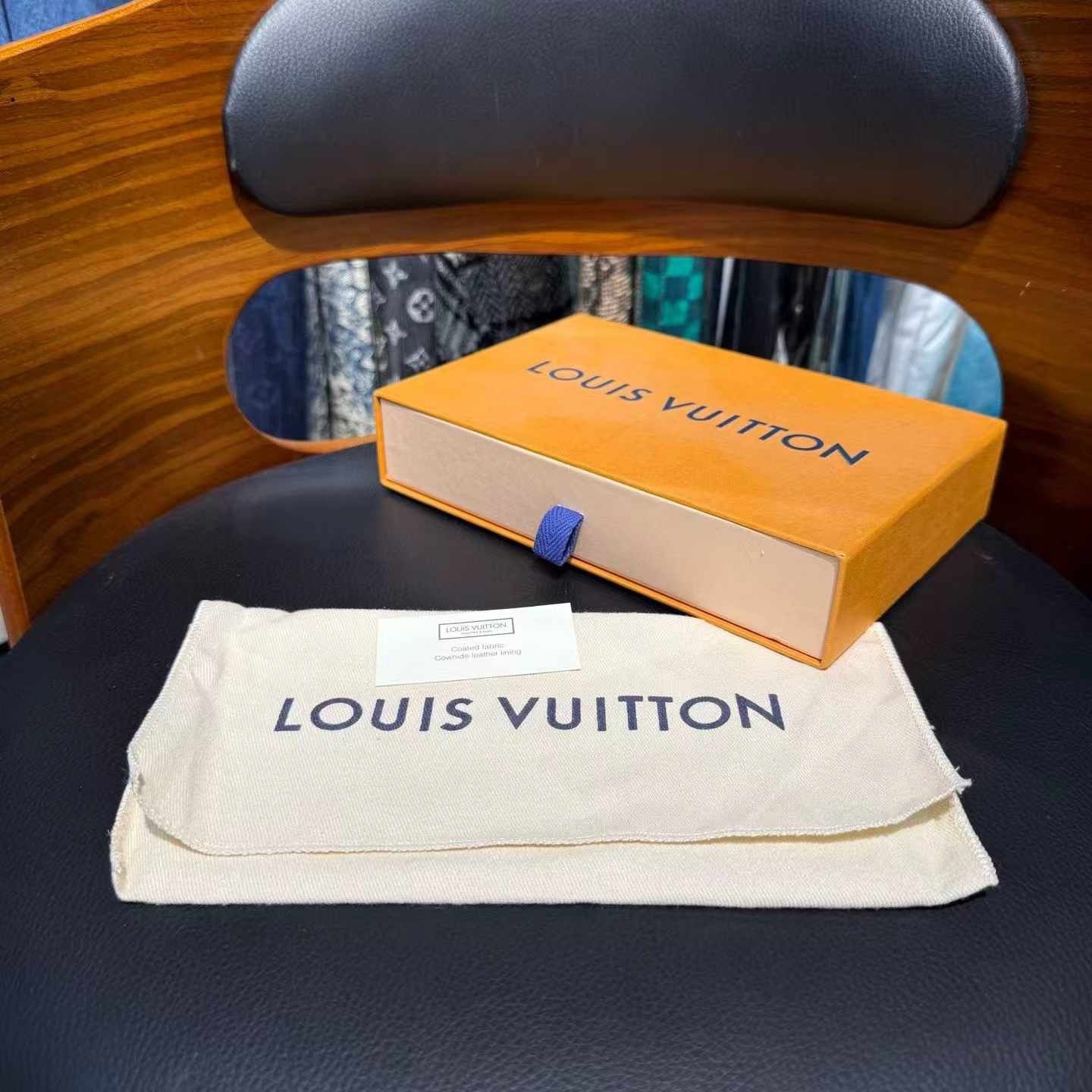 Louis Vuitton Louis Vuitton Checkered Pattern Wallet Size ONE SIZE - 9 Thumbnail