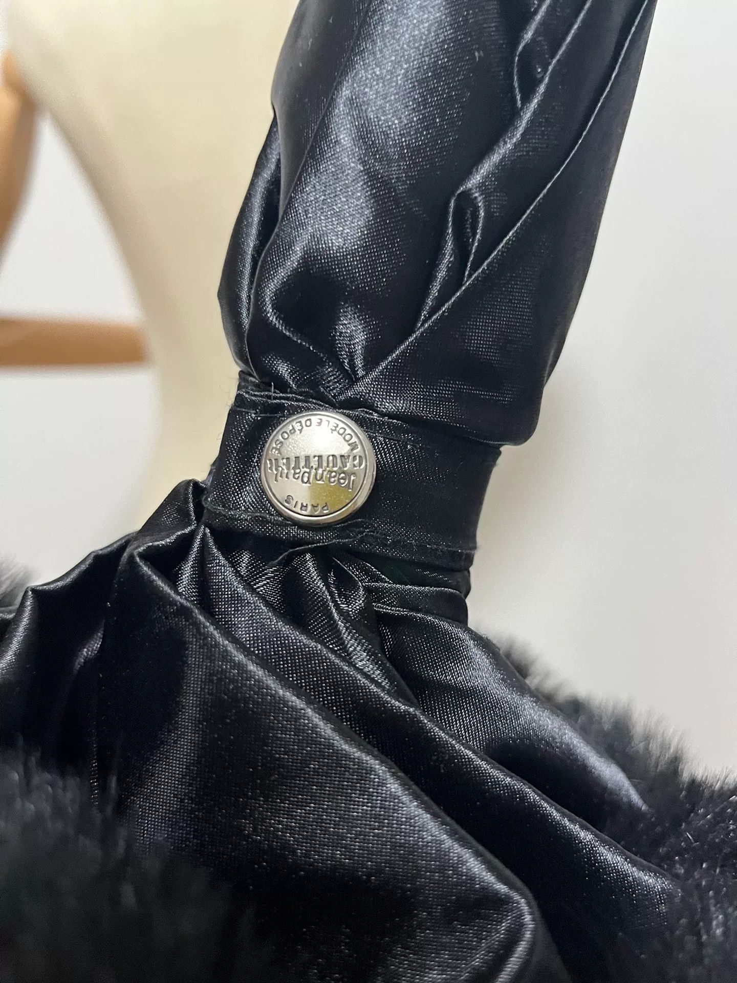 Jean Paul Gaultier Jean Paul Gaultier Fur Trim Umbrella Size ONE SIZE - 6 Thumbnail