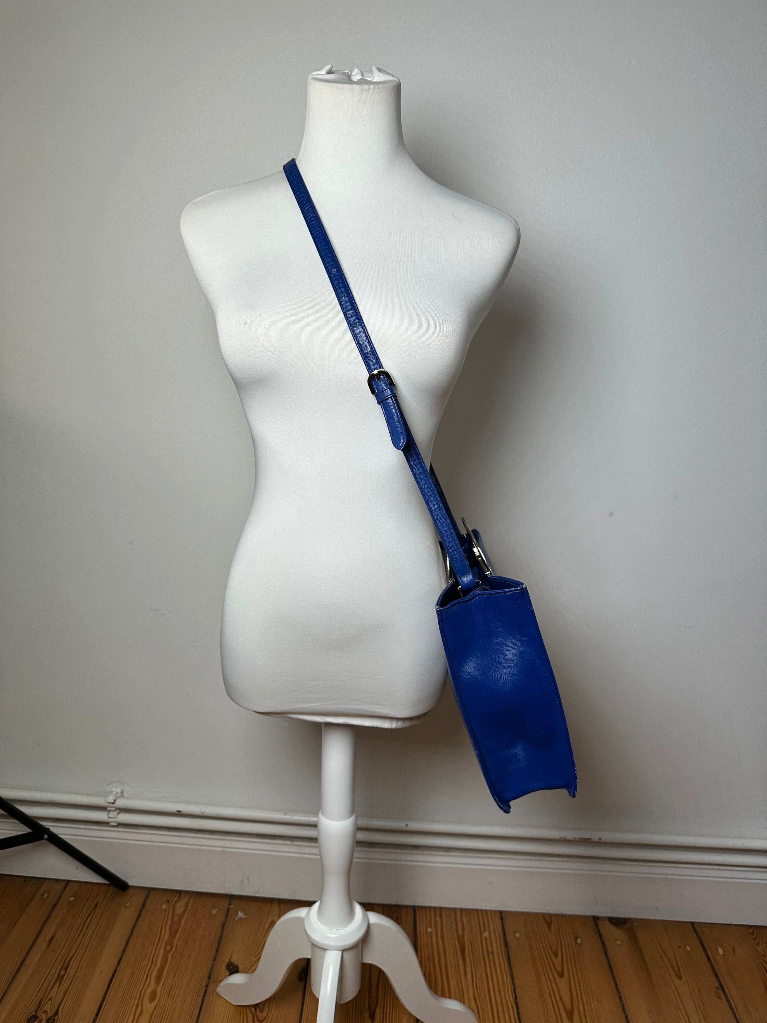 Courreges Vintage 2Way Leather Handbag Blue Size ONE SIZE - 6 Thumbnail