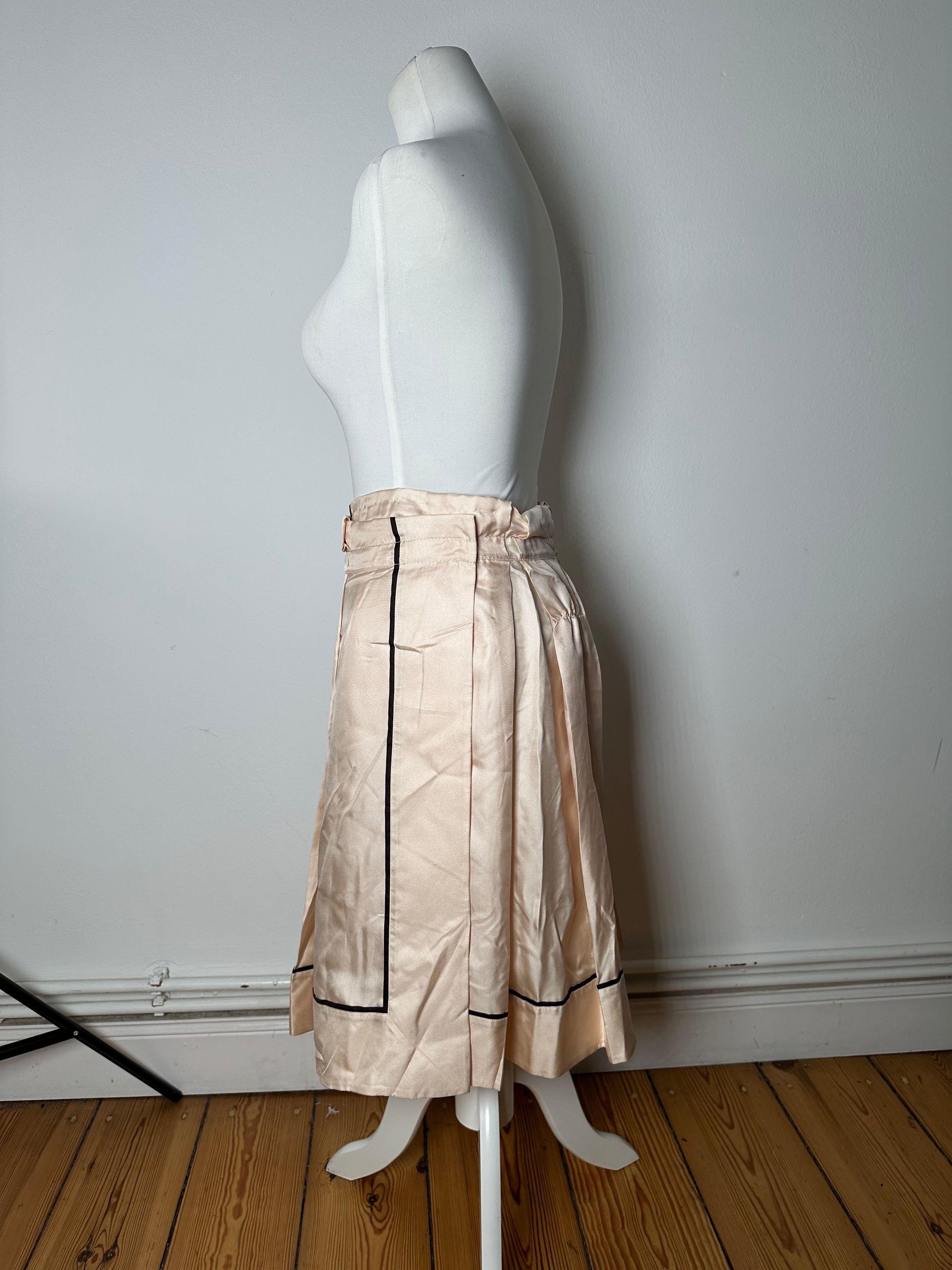 Celine Vintage Silk Skirt Pink Size 27" / US 4 / IT 40 - 2 Thumbnail