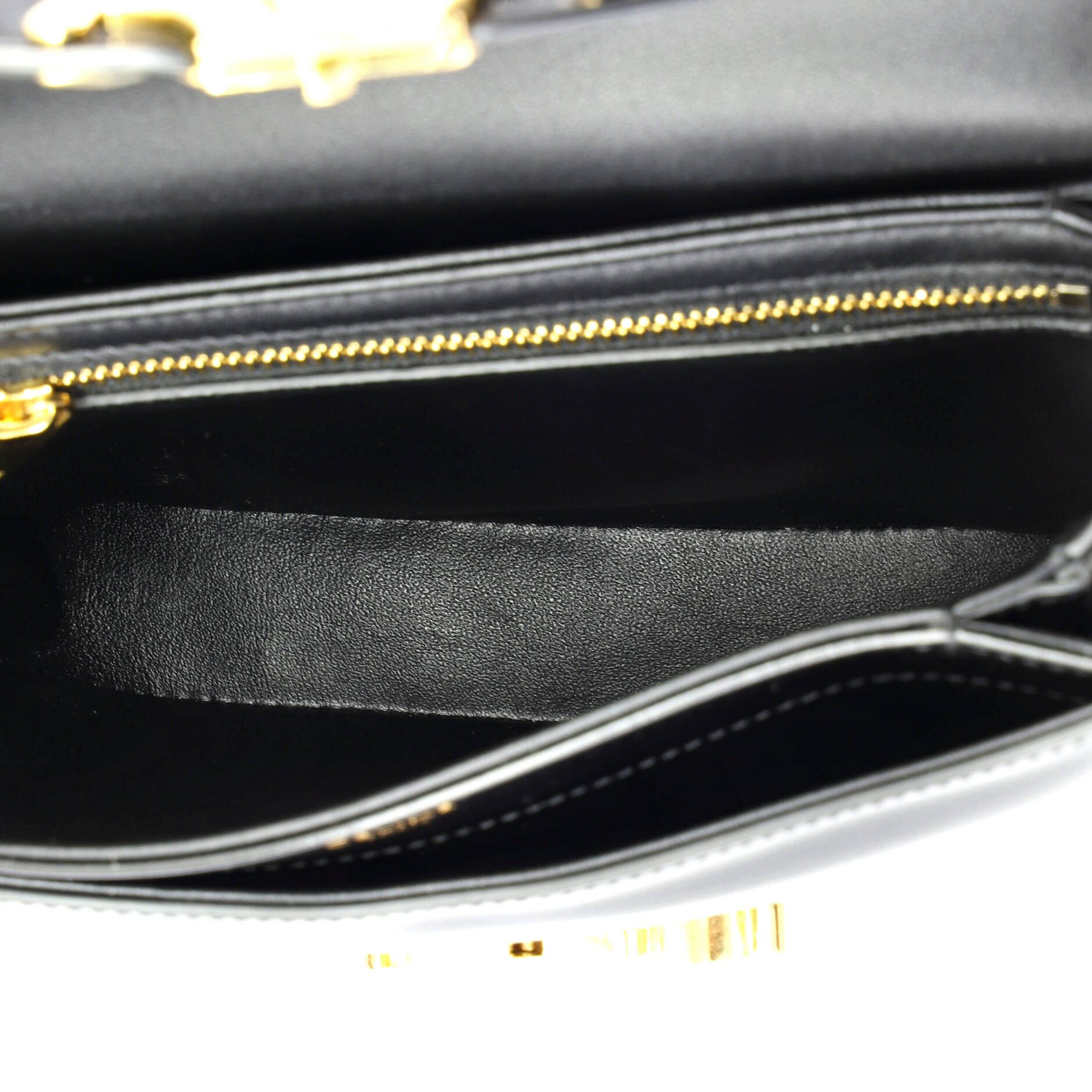 Celine Triomphe Besace Clea Chain Flap Bag Size ONE SIZE - 5 Thumbnail