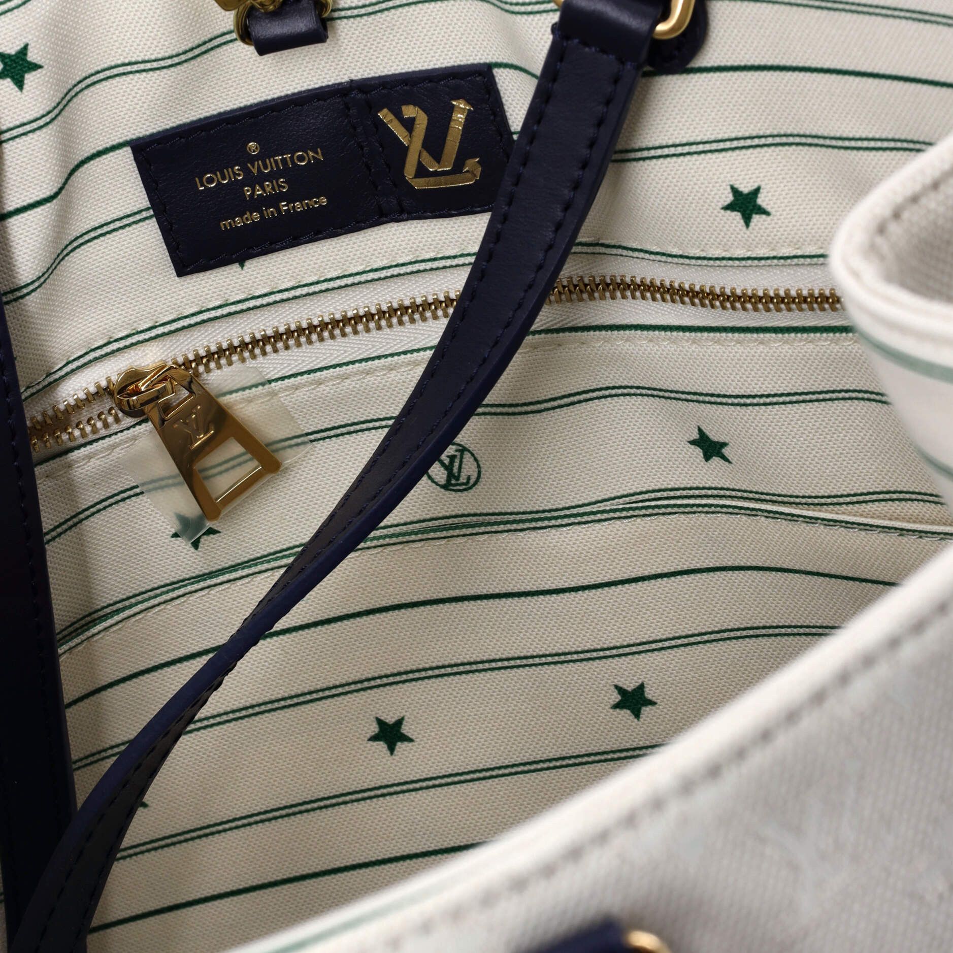 Louis Vuitton OnTheGo Tote Size ONE SIZE - 6 Thumbnail