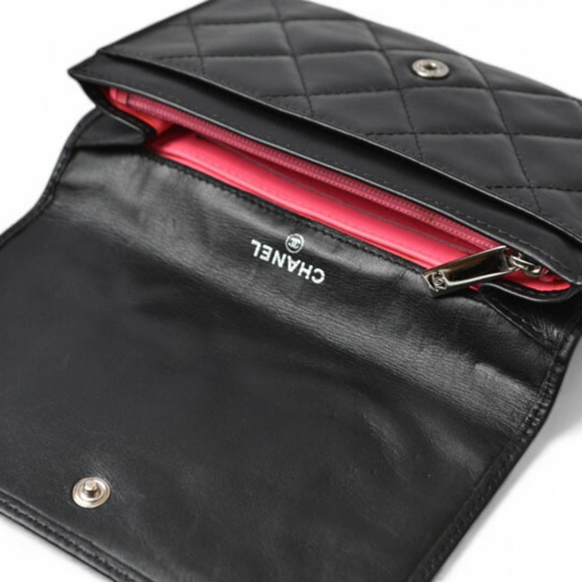 Chanel Chanel bi-fold wallet, Cambon A26722, black. Size ONE SIZE - 9 Thumbnail