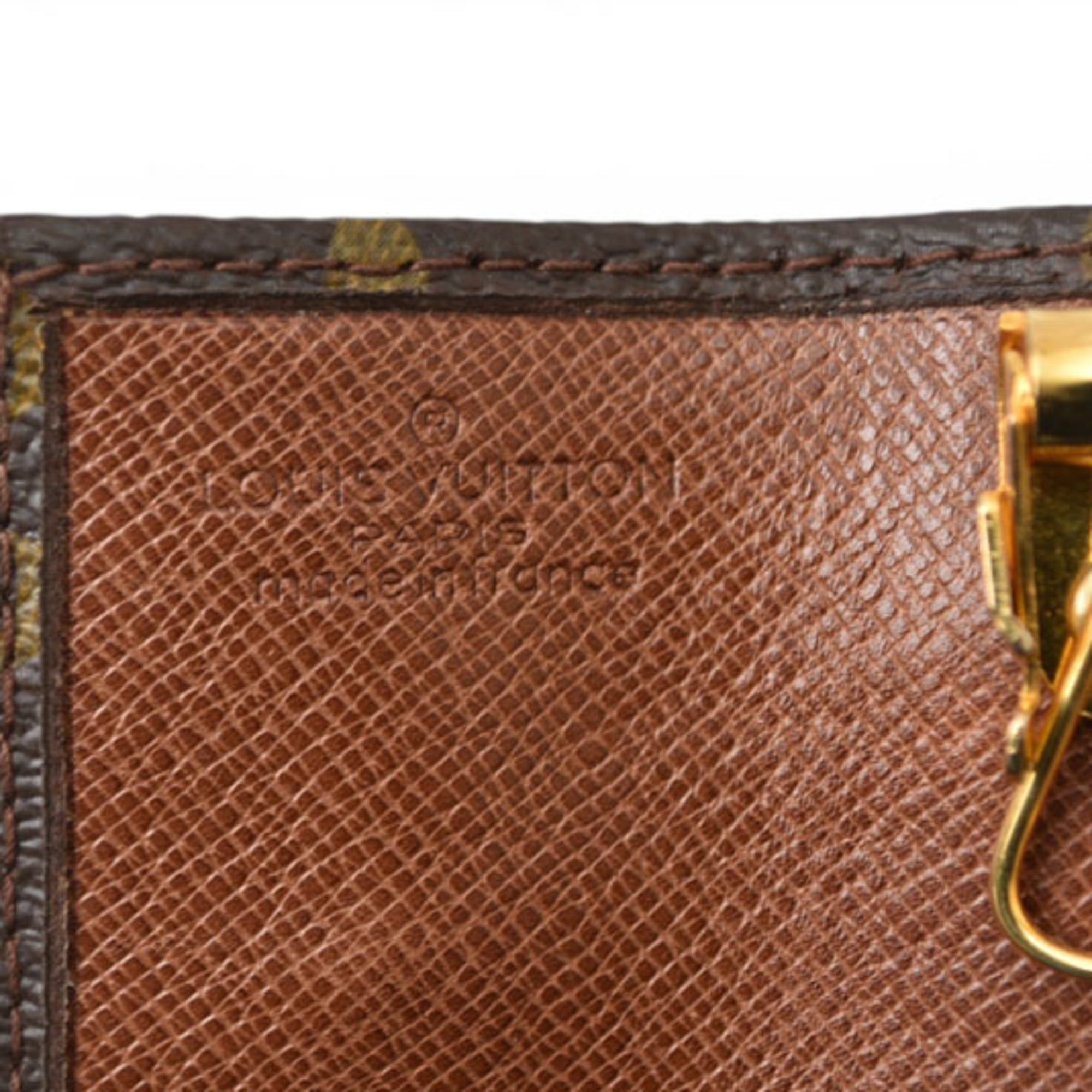 Louis Vuitton Louis Vuitton Key Case, LOUIS VUITTON 4-Key Monogram, No. 264 Size ONE SIZE - 6 Thumbnail