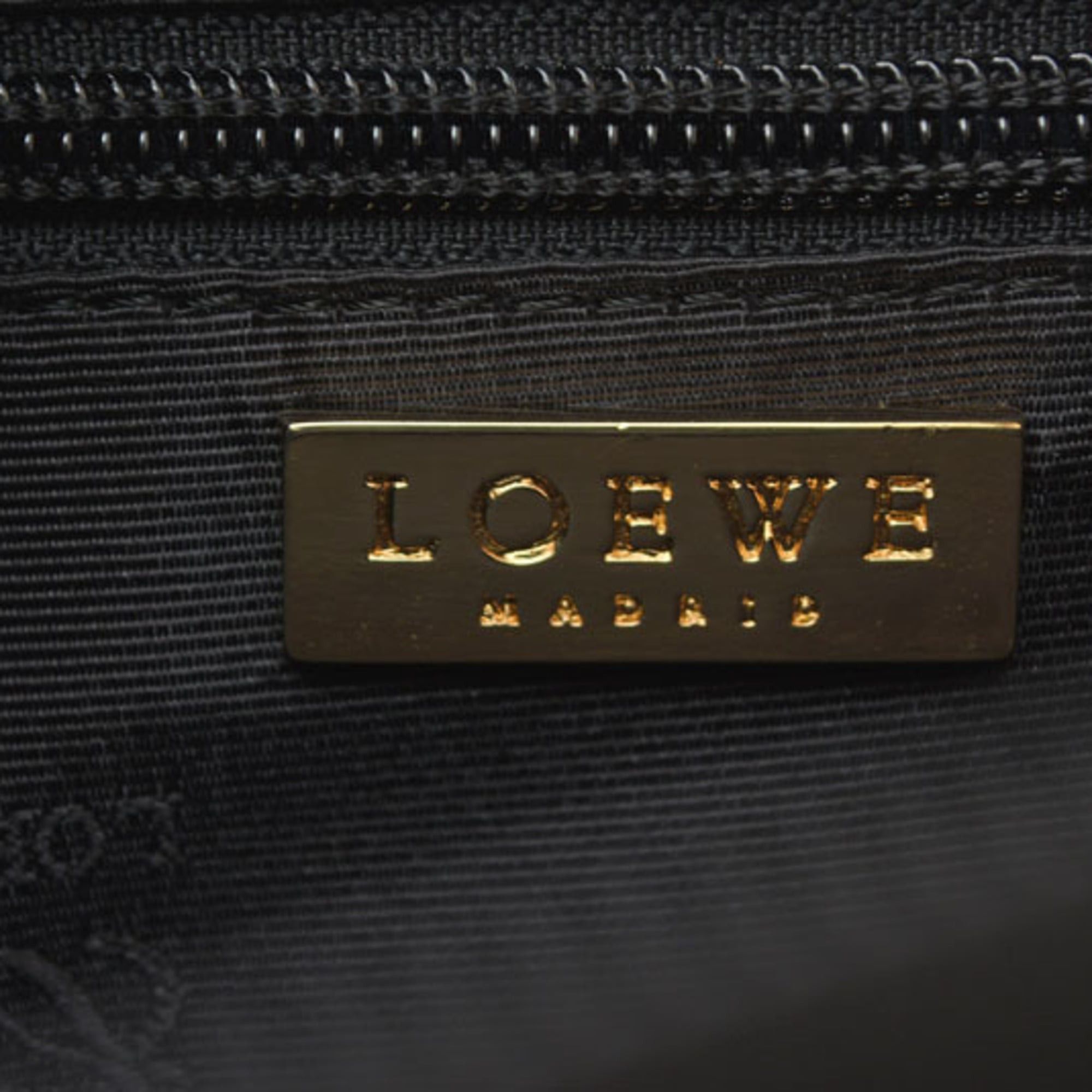 Loewe Loewe handbag, LOEWE bag, Anagram design, metal handle, green and black. Size ONE SIZE - 11 Thumbnail