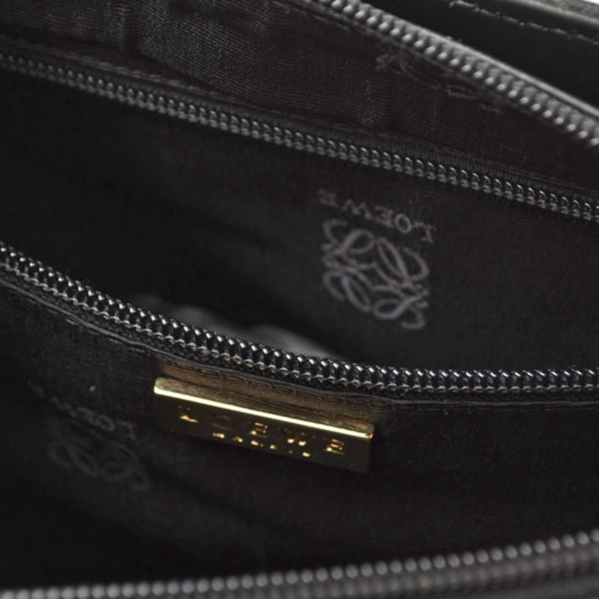 Loewe Loewe handbag, LOEWE bag, Anagram design, metal handle, green and black. Size ONE SIZE - 12 Thumbnail