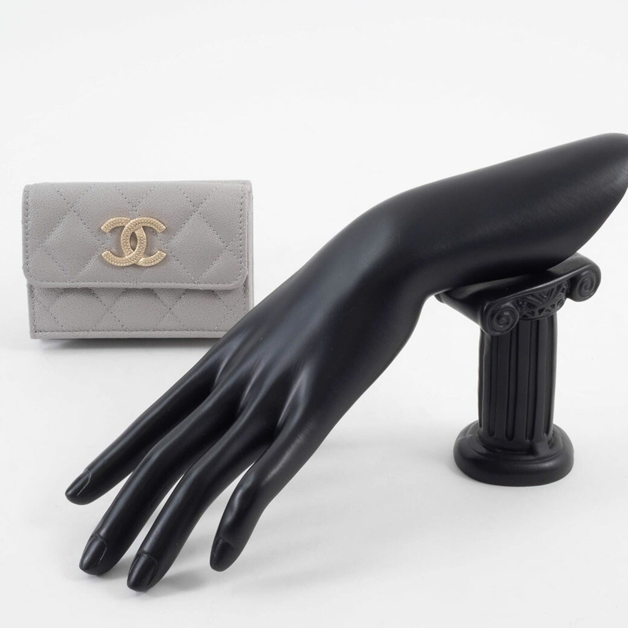Chanel Chanel Caviar Skin Compact Wallet Tri-fold AP2962 Leather Greige Women's CHANEL Size ONE SIZE - 11 Thumbnail