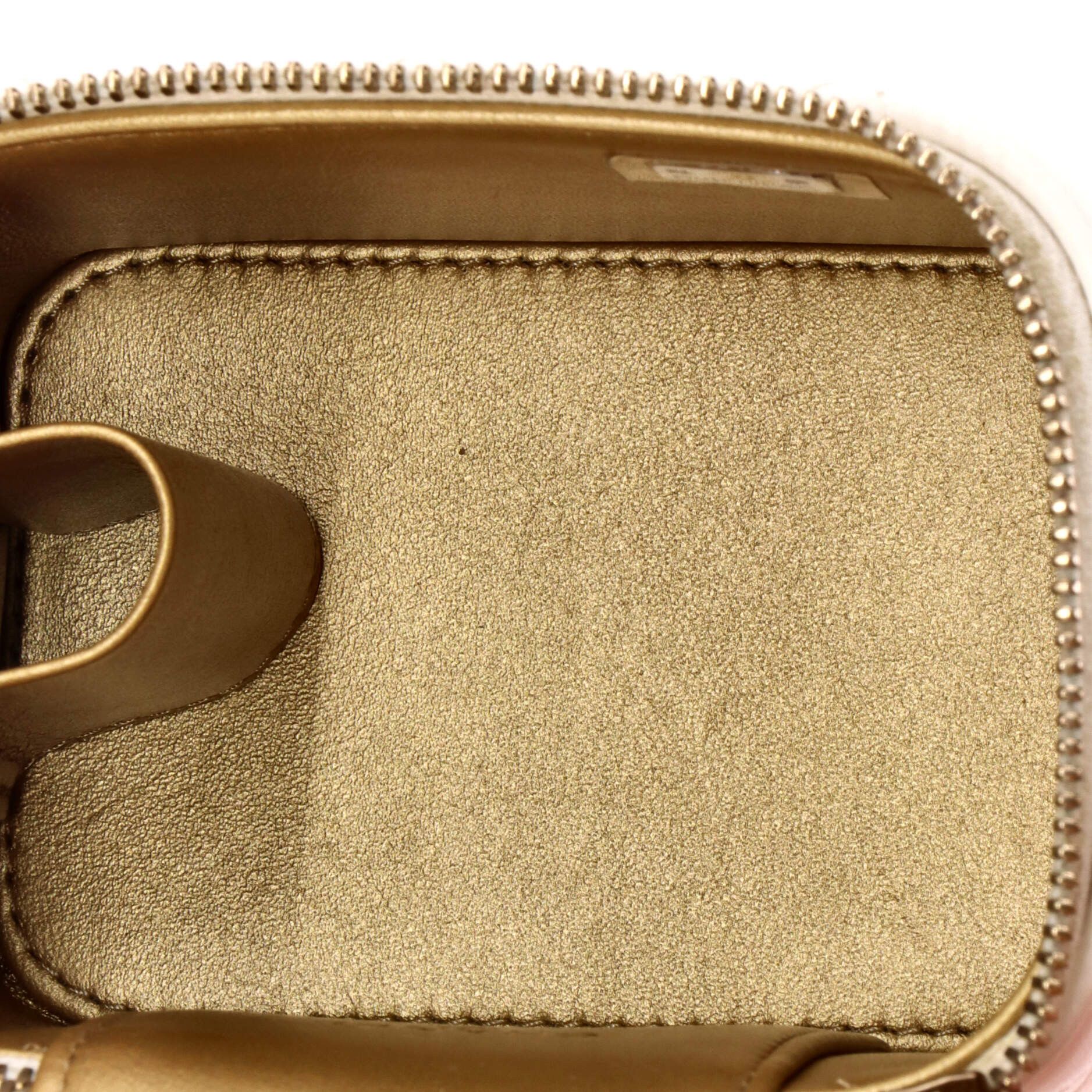 Chanel Pearl Crush Vanity Case with Chain Size ONE SIZE - 5 Thumbnail