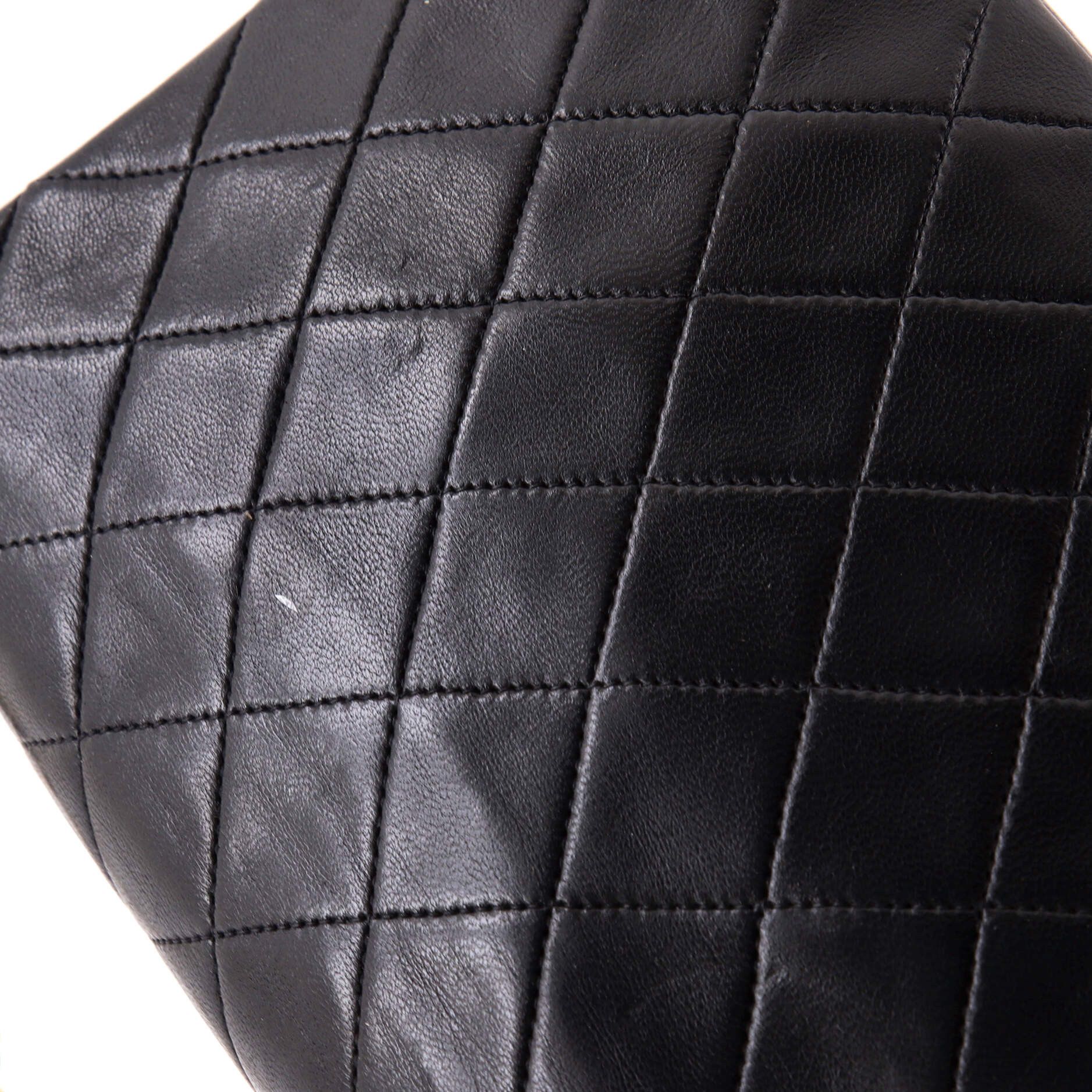 Chanel Vintage Square Classic Flap Bag Size ONE SIZE - 8 Thumbnail