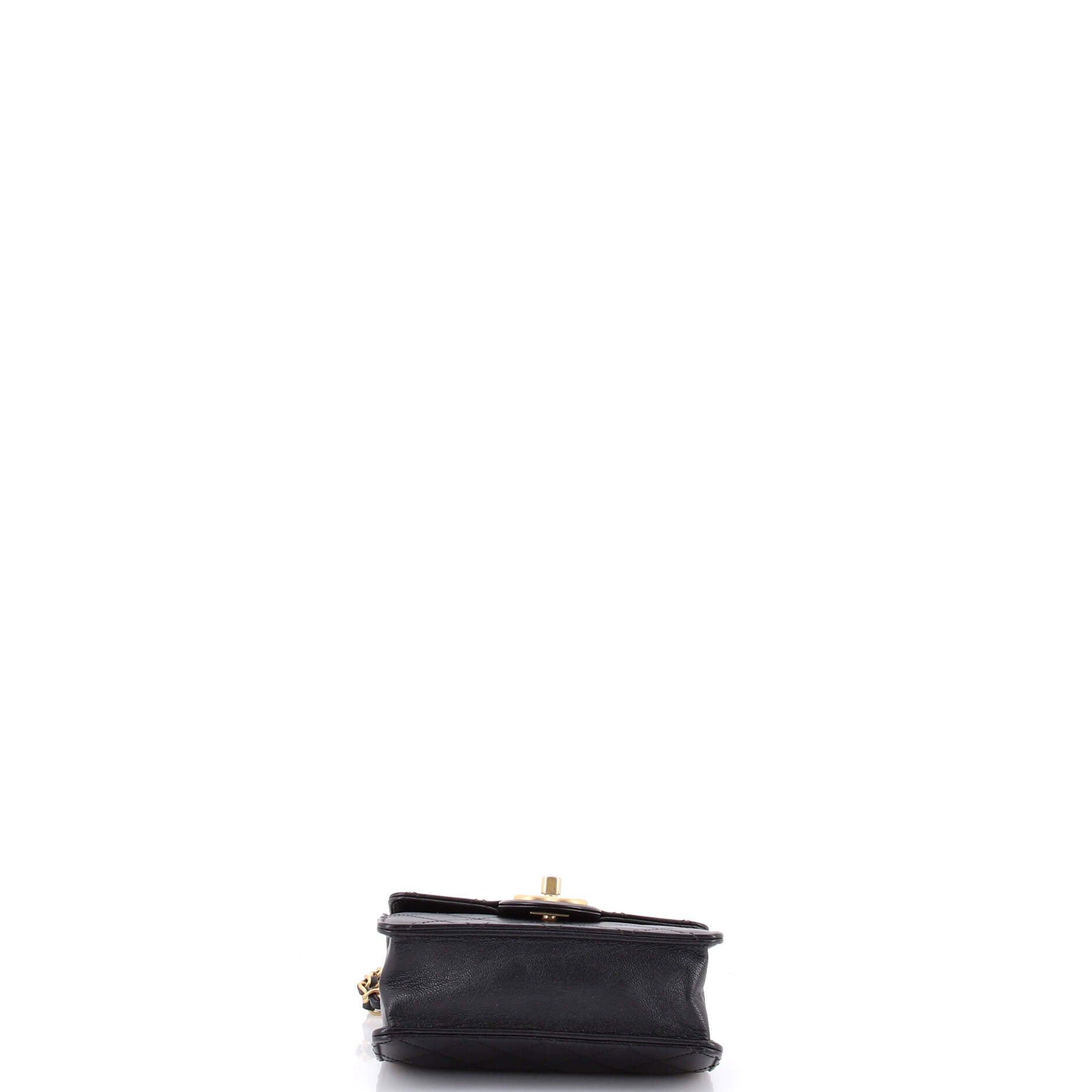 Chanel Chic Pearls Flap Bag Size ONE SIZE - 4 Thumbnail