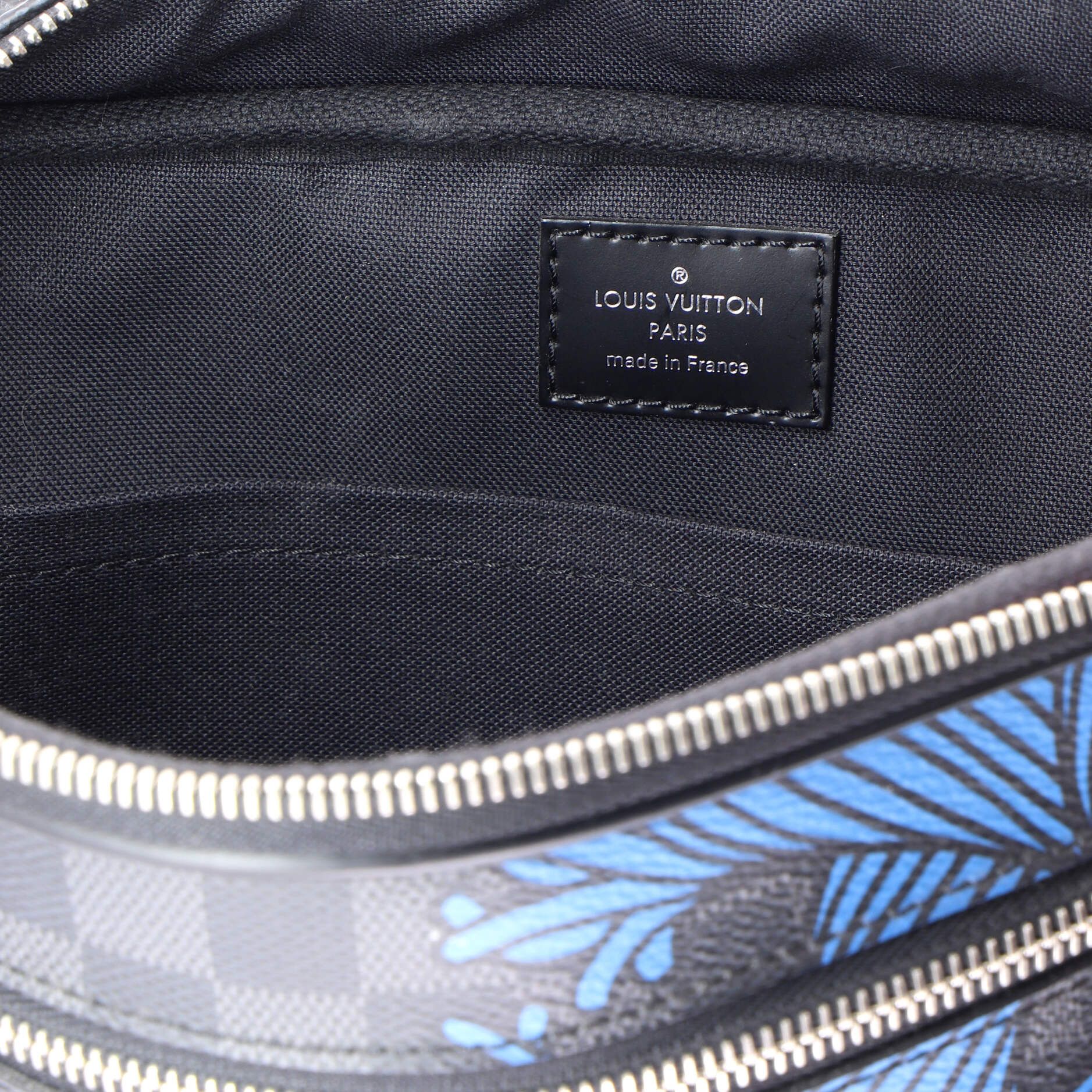 Louis Vuitton Ambler Waist Bag Size ONE SIZE - 6 Thumbnail