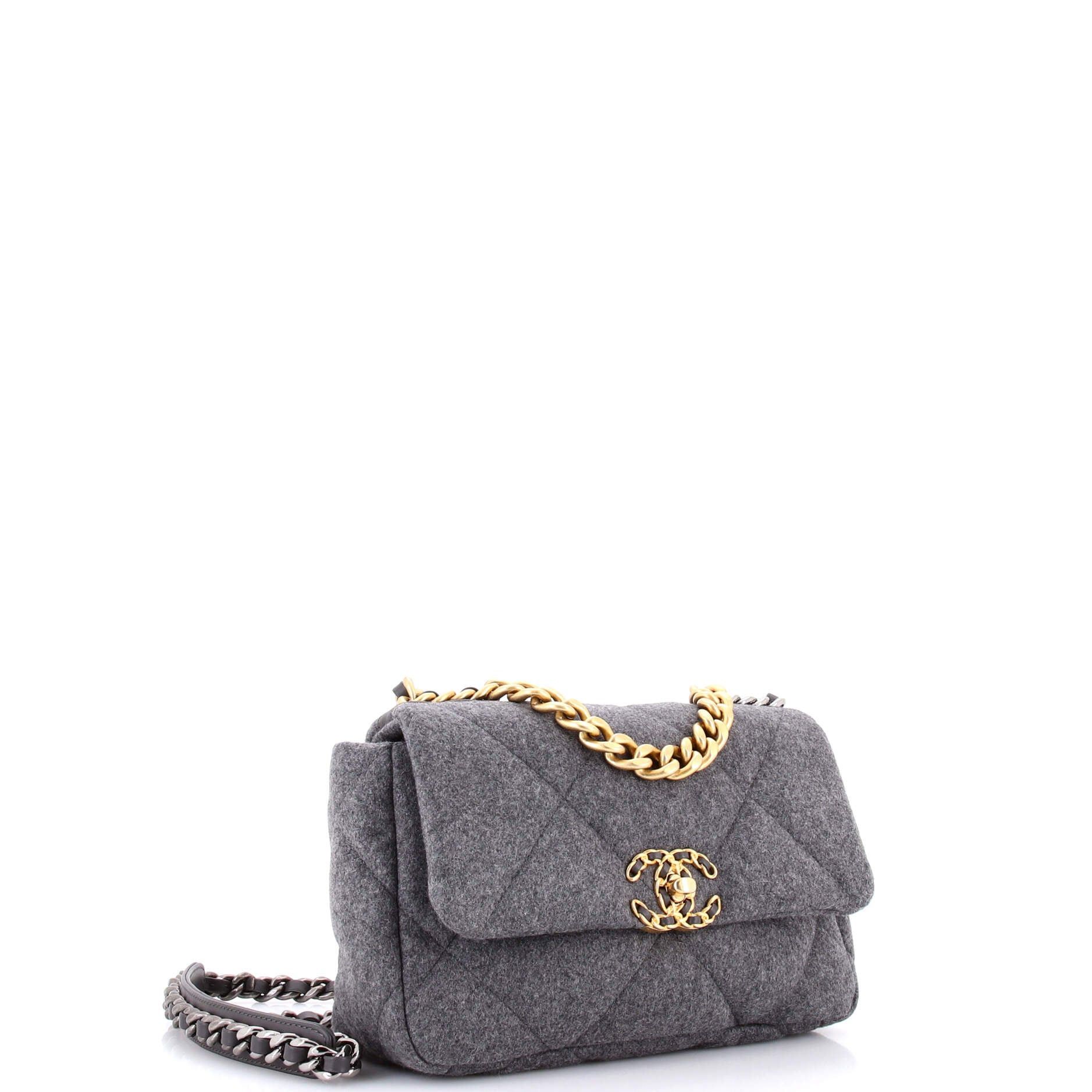 Chanel 19 Flap Bag Size ONE SIZE - 2 Thumbnail