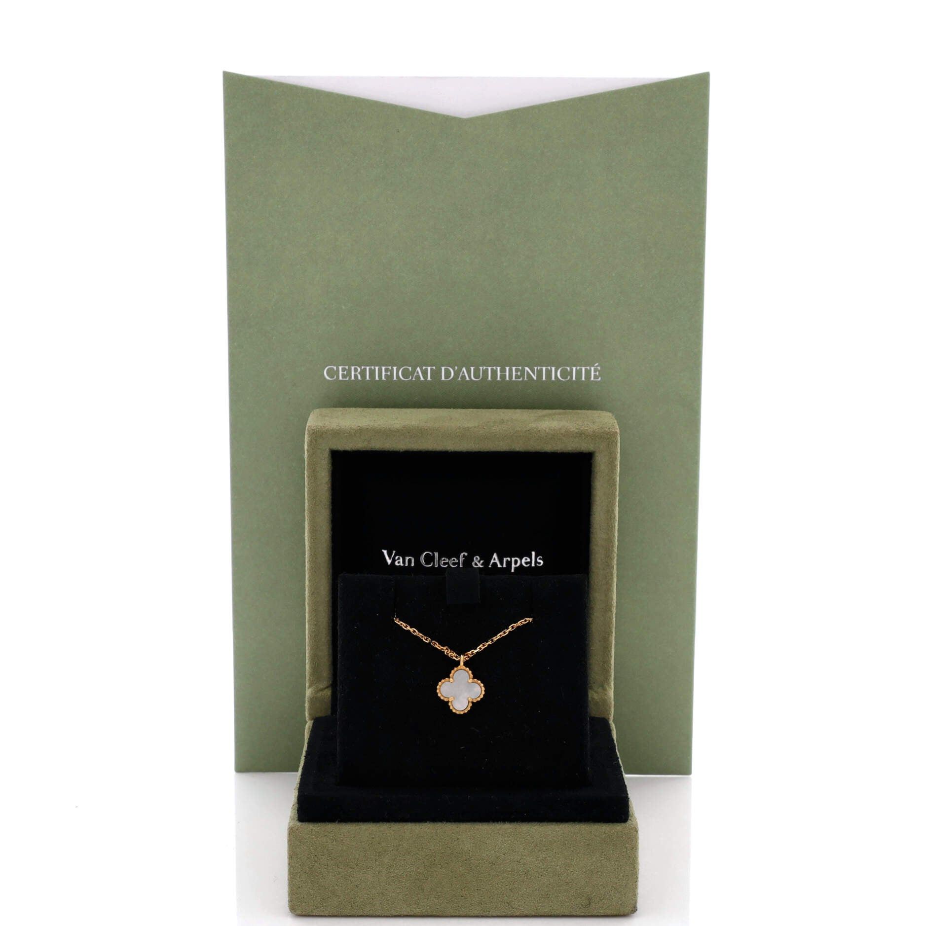 Van Cleef & Arpels Sweet Alhambra Pendant Necklace Size ONE SIZE - 7 Thumbnail